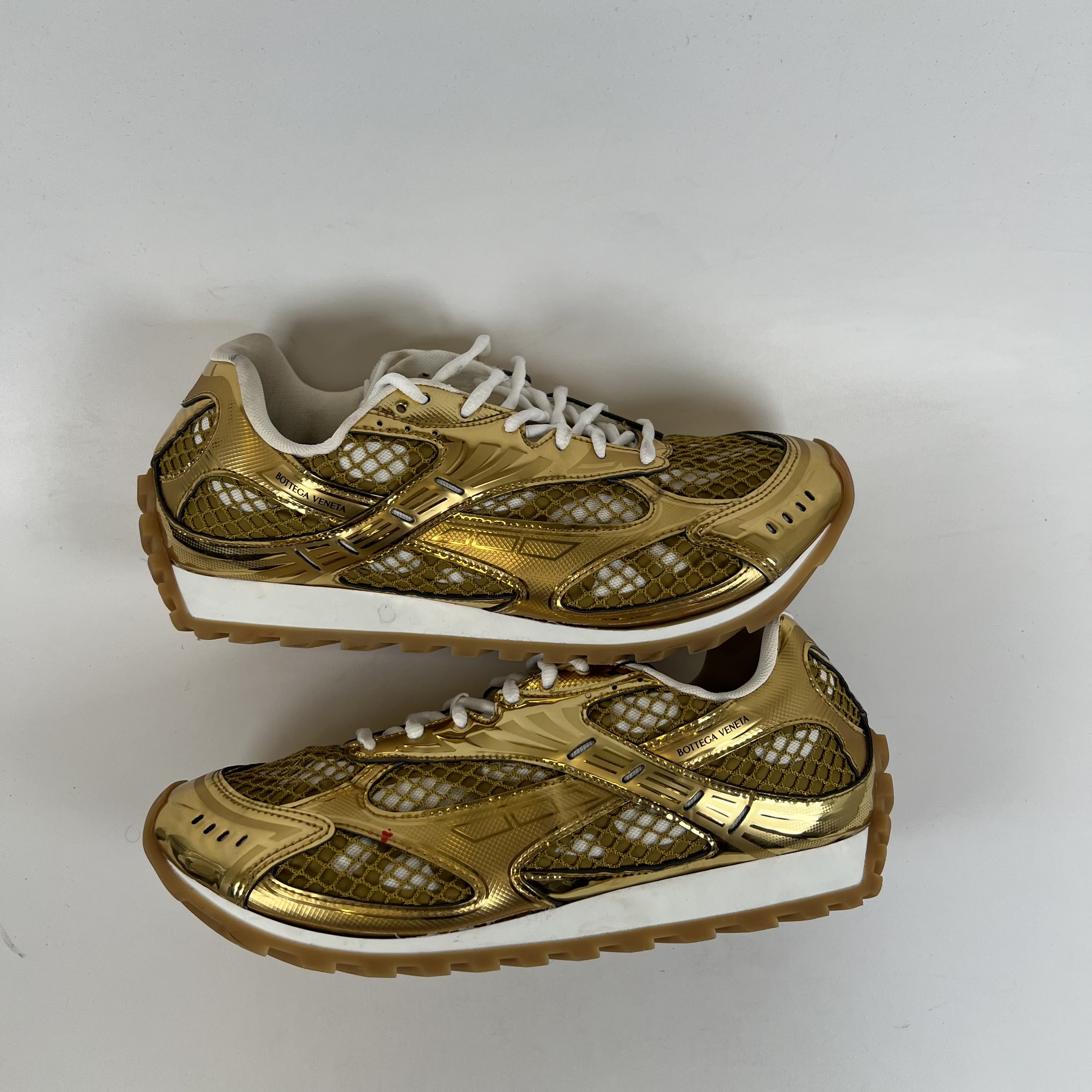 SP12515 Bottega Veneta Orbit Gold