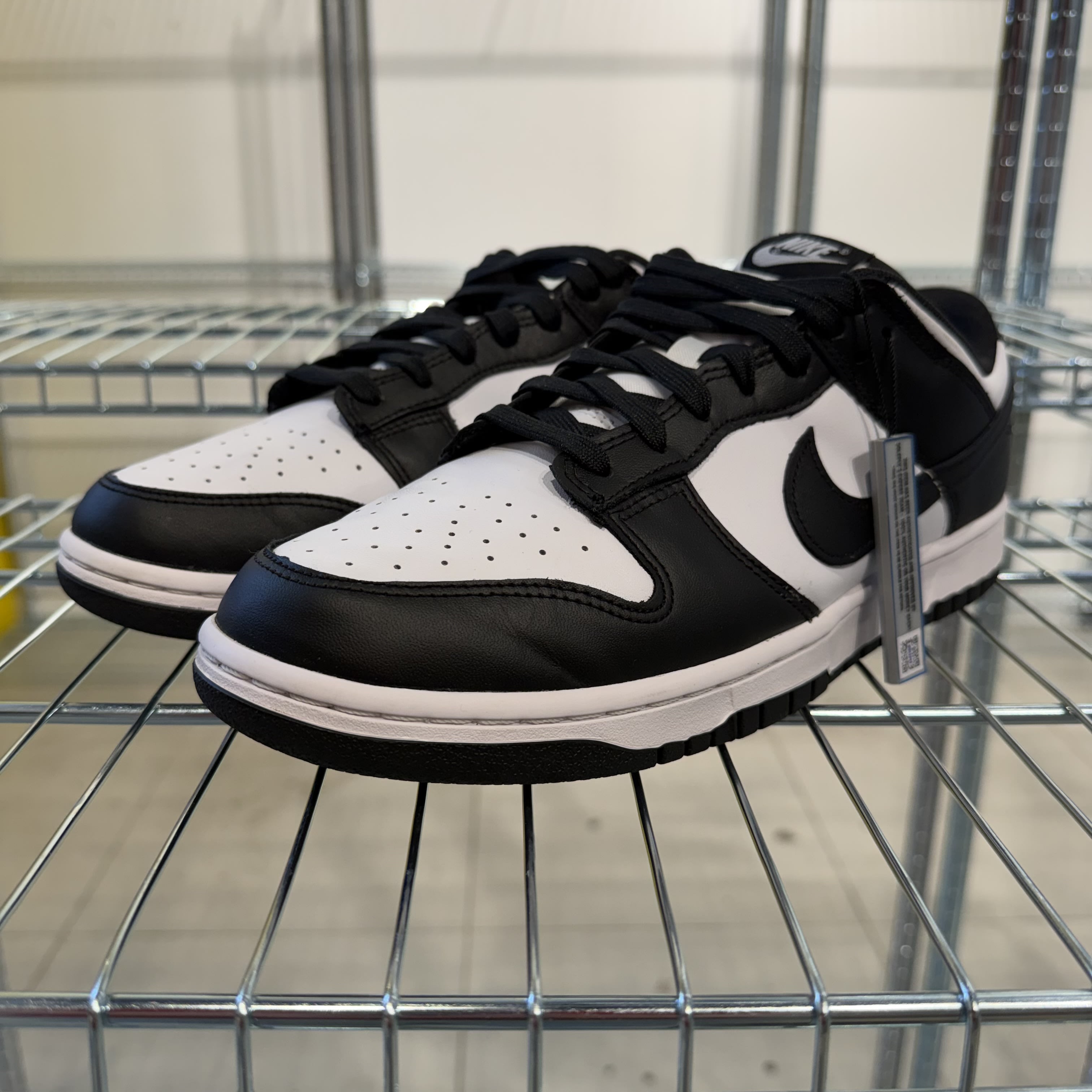 767172 Nike Dunk Low Retro White Black Panda