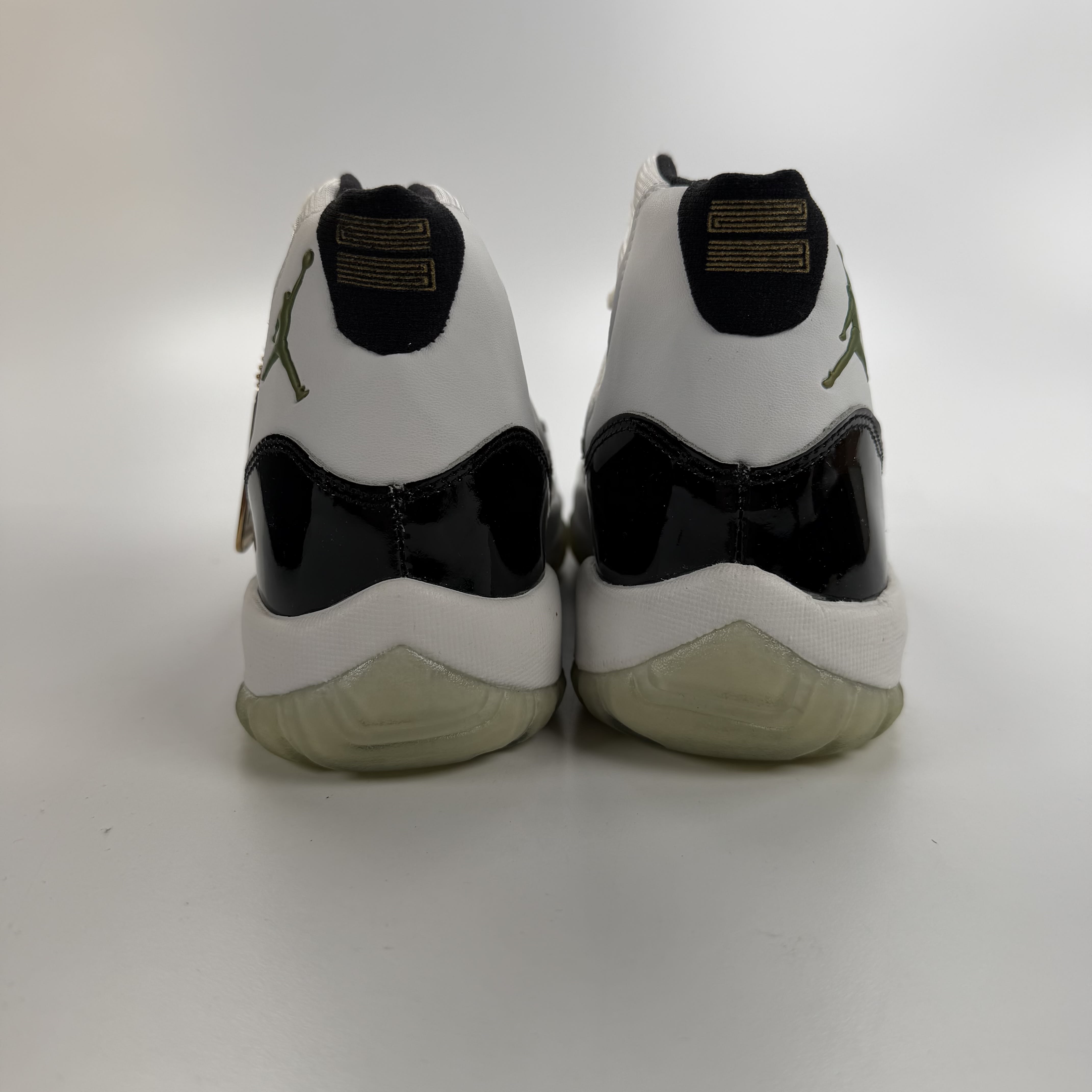 SP5452 Jordan Defining Moments Pack (6/11)