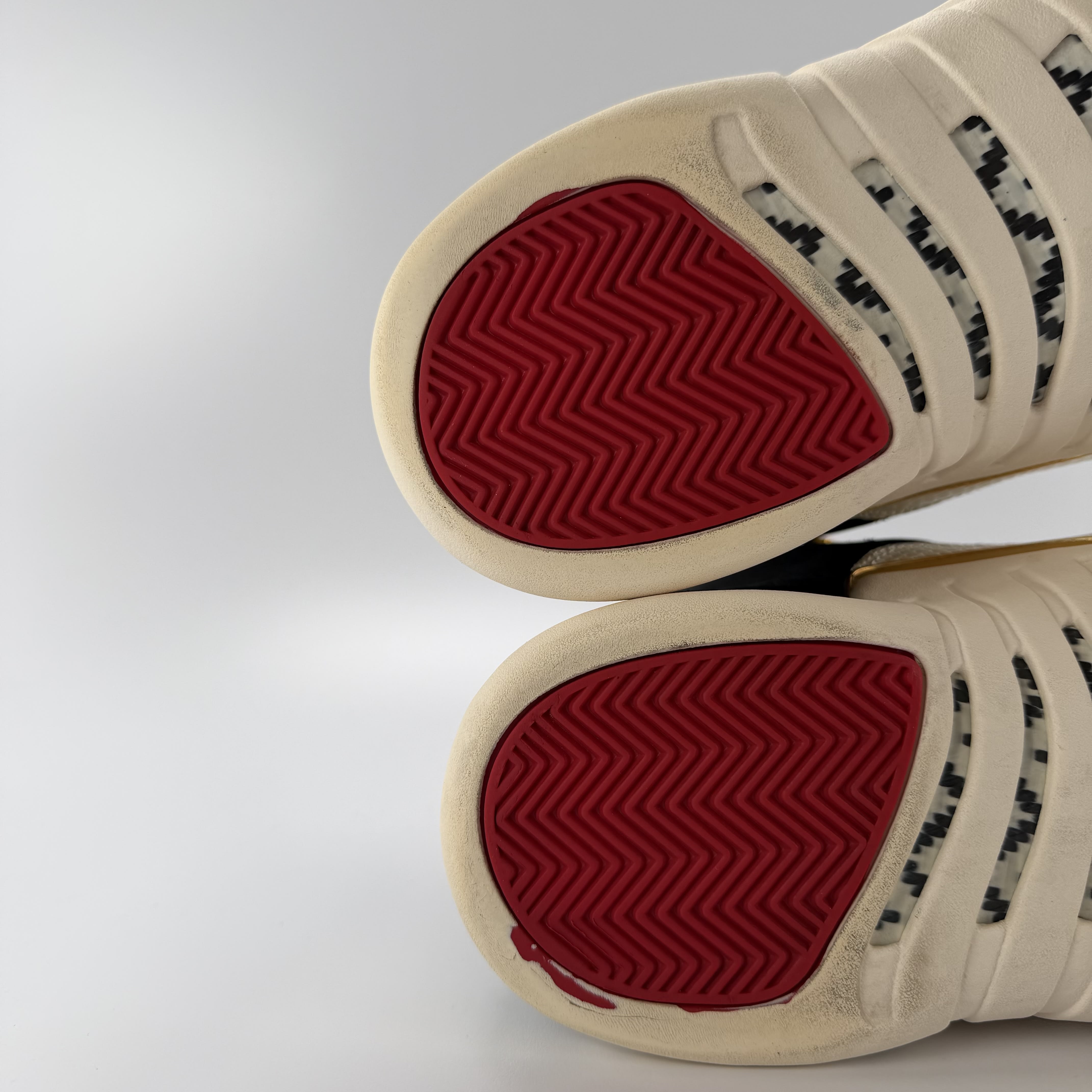 498146 Jordan 12 Retro Chinese New Year (2019)