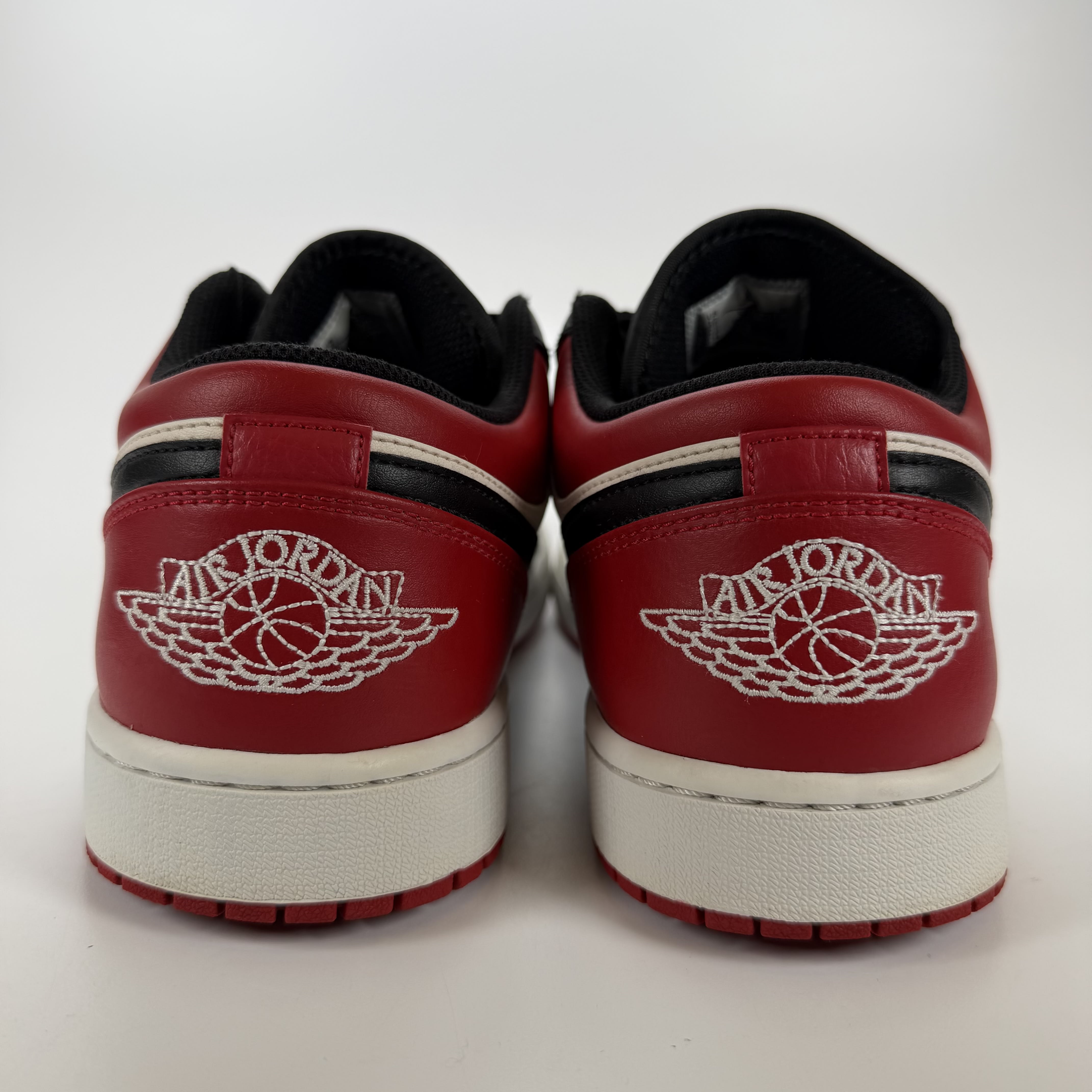 SP4667 Jordan 1 Low Bred Toe
