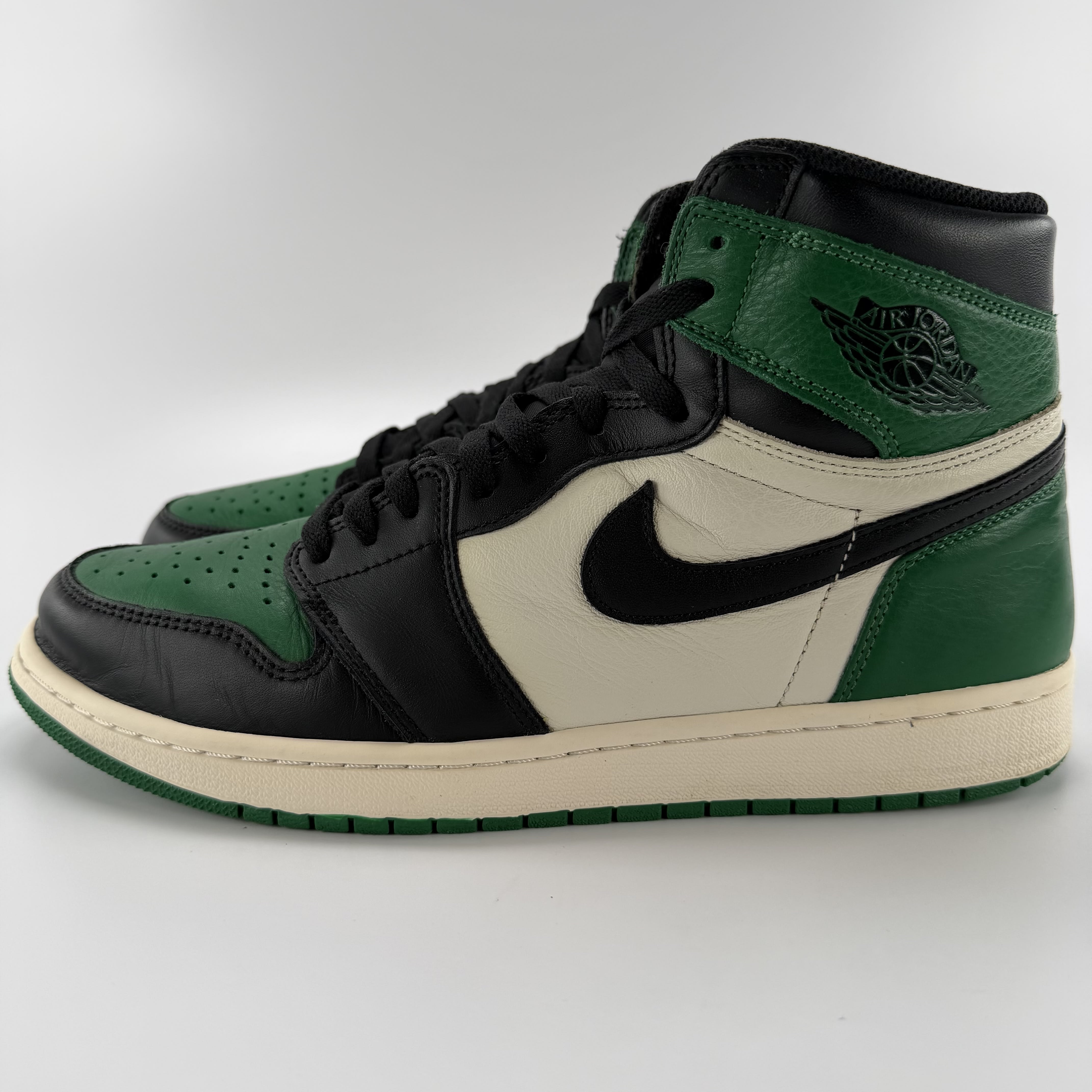 460286 Air Jordan 1 Retro High OG 'Pine Green'
