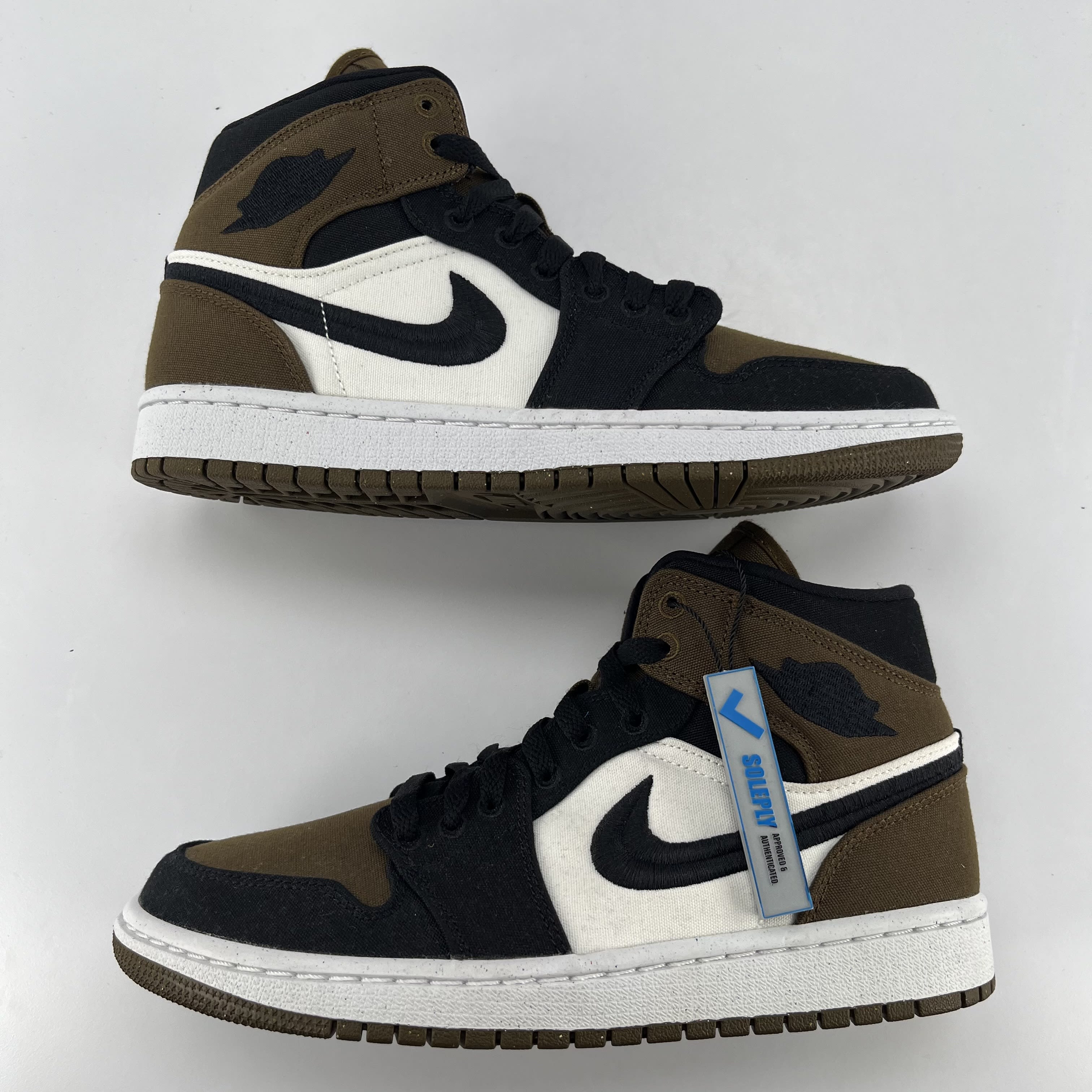 282062 Wmns Air Jordan 1 Mid SE 'Olive Toe'