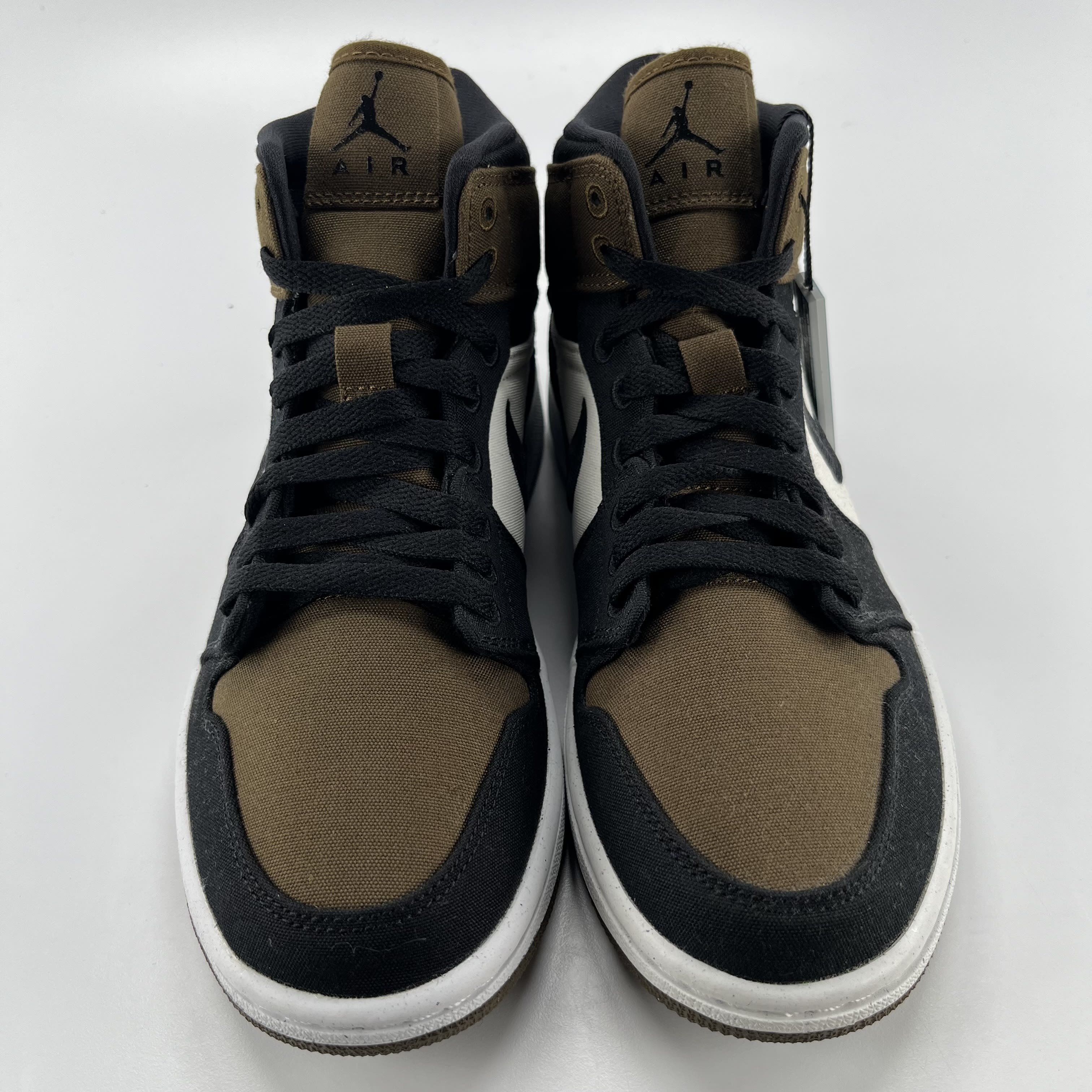 282062 Wmns Air Jordan 1 Mid SE 'Olive Toe'