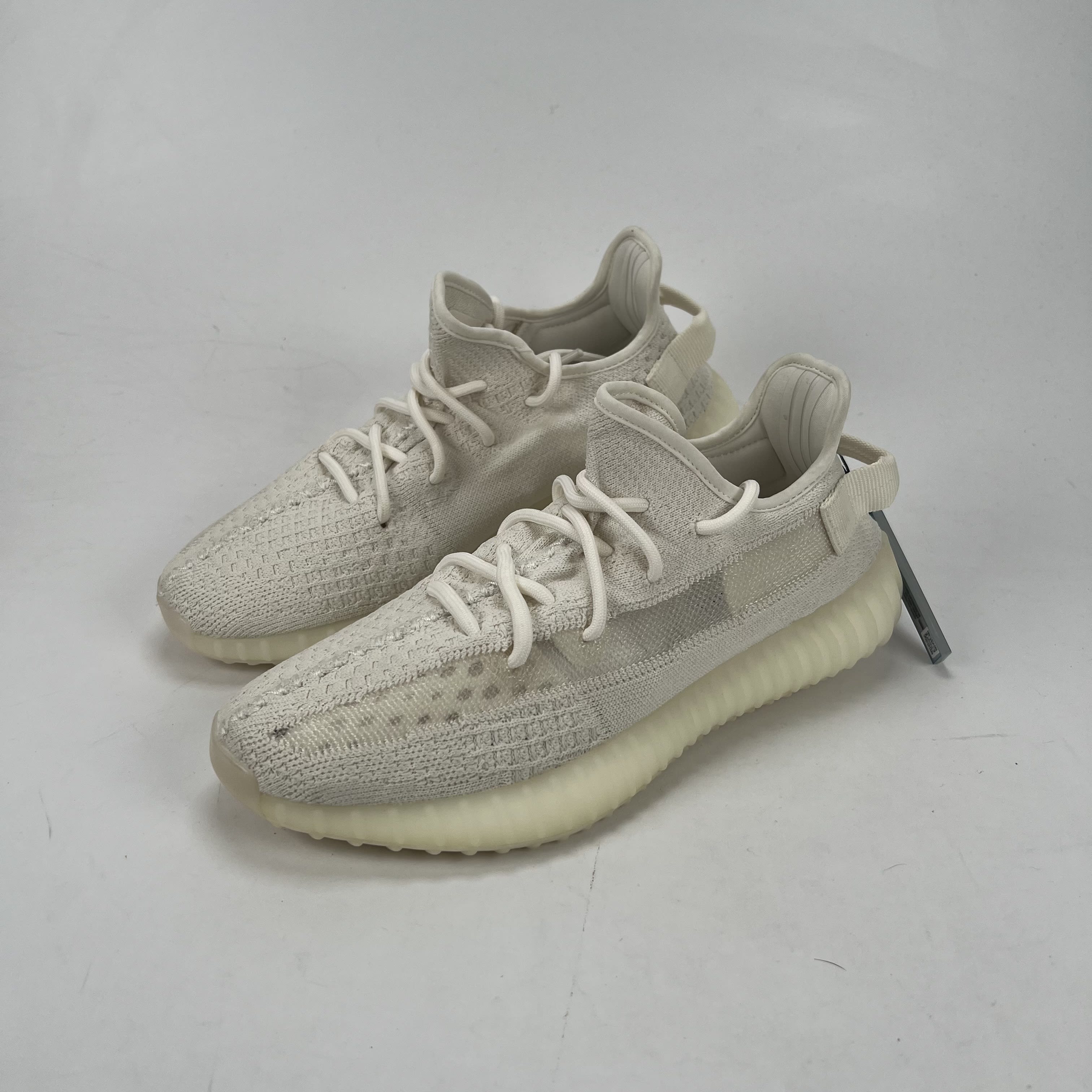 SP4984 adidas Yeezy Boost 350 V2 Bone