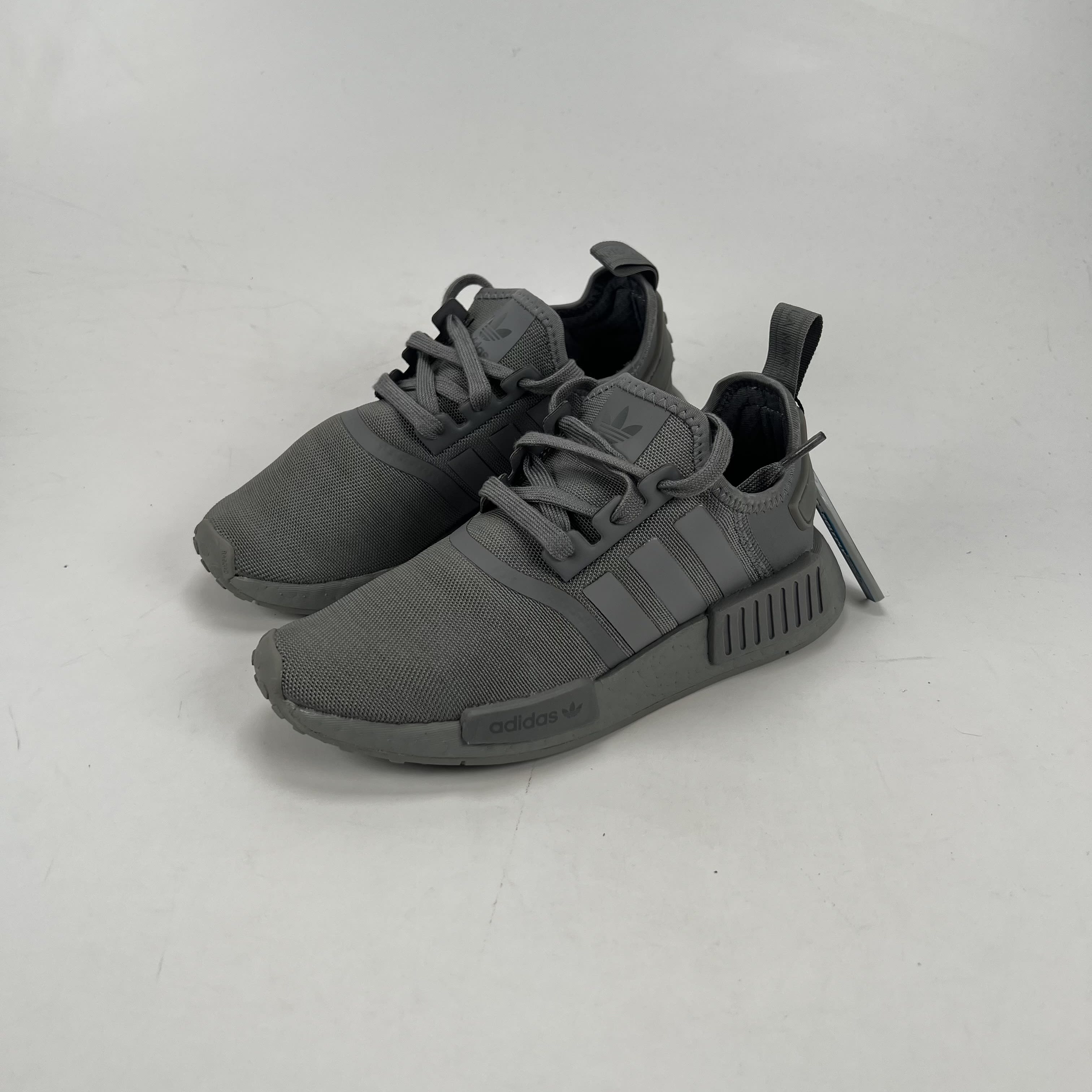 SP5523 adidas NMD R1 Grey Three