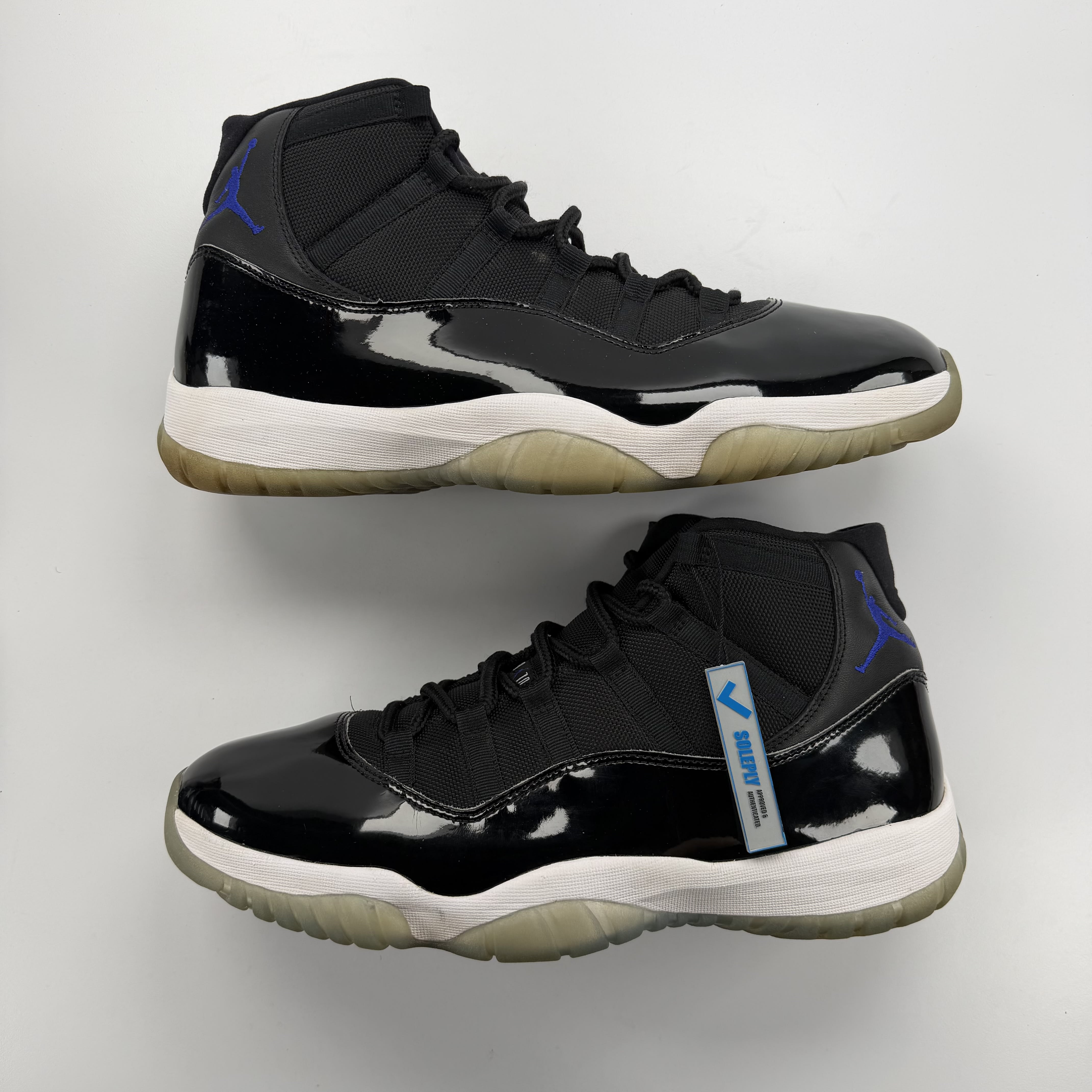 813534 Jordan 11 Retro Space Jam (2016)