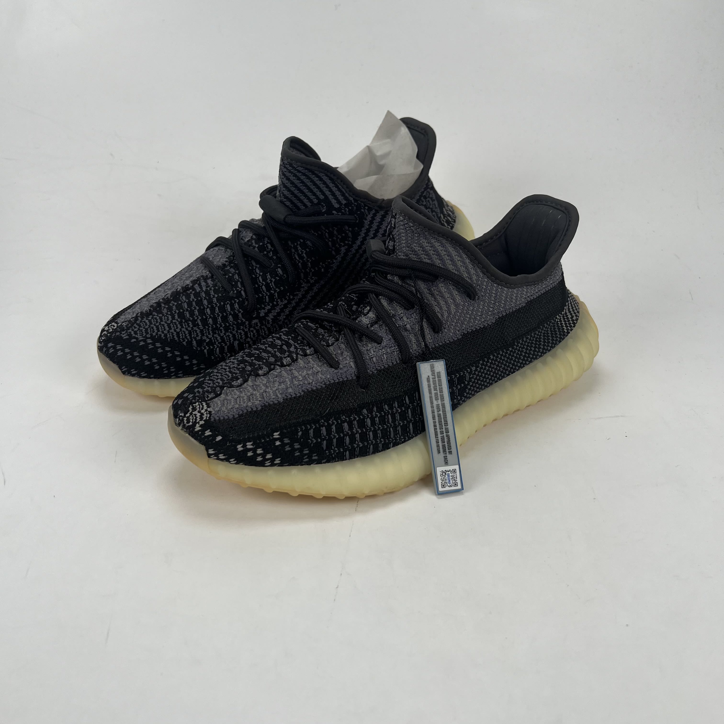 SP4851 adidas Yeezy Boost 350 V2 Carbon