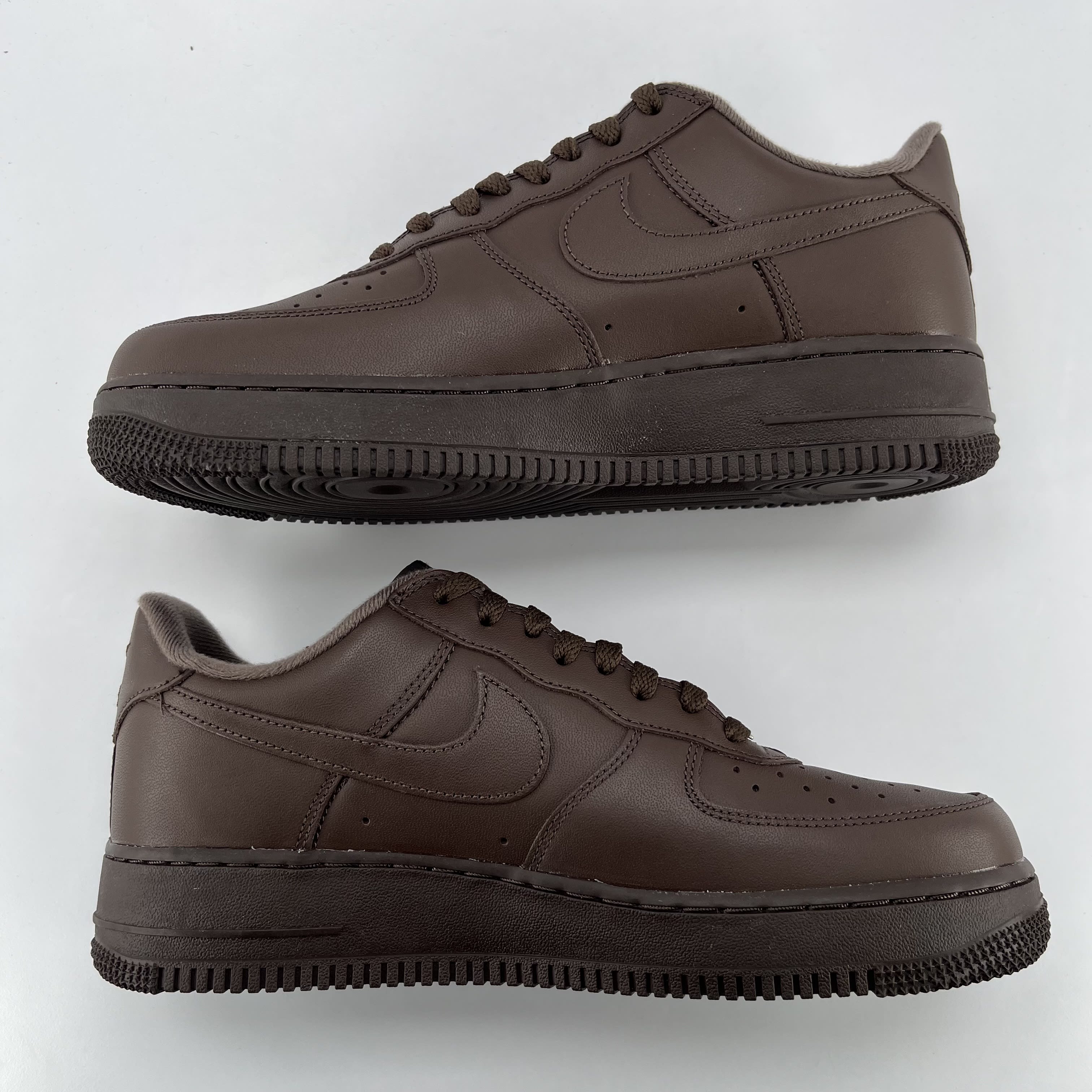 392763 Nike Air Force 1 Low Supreme Baroque Brown