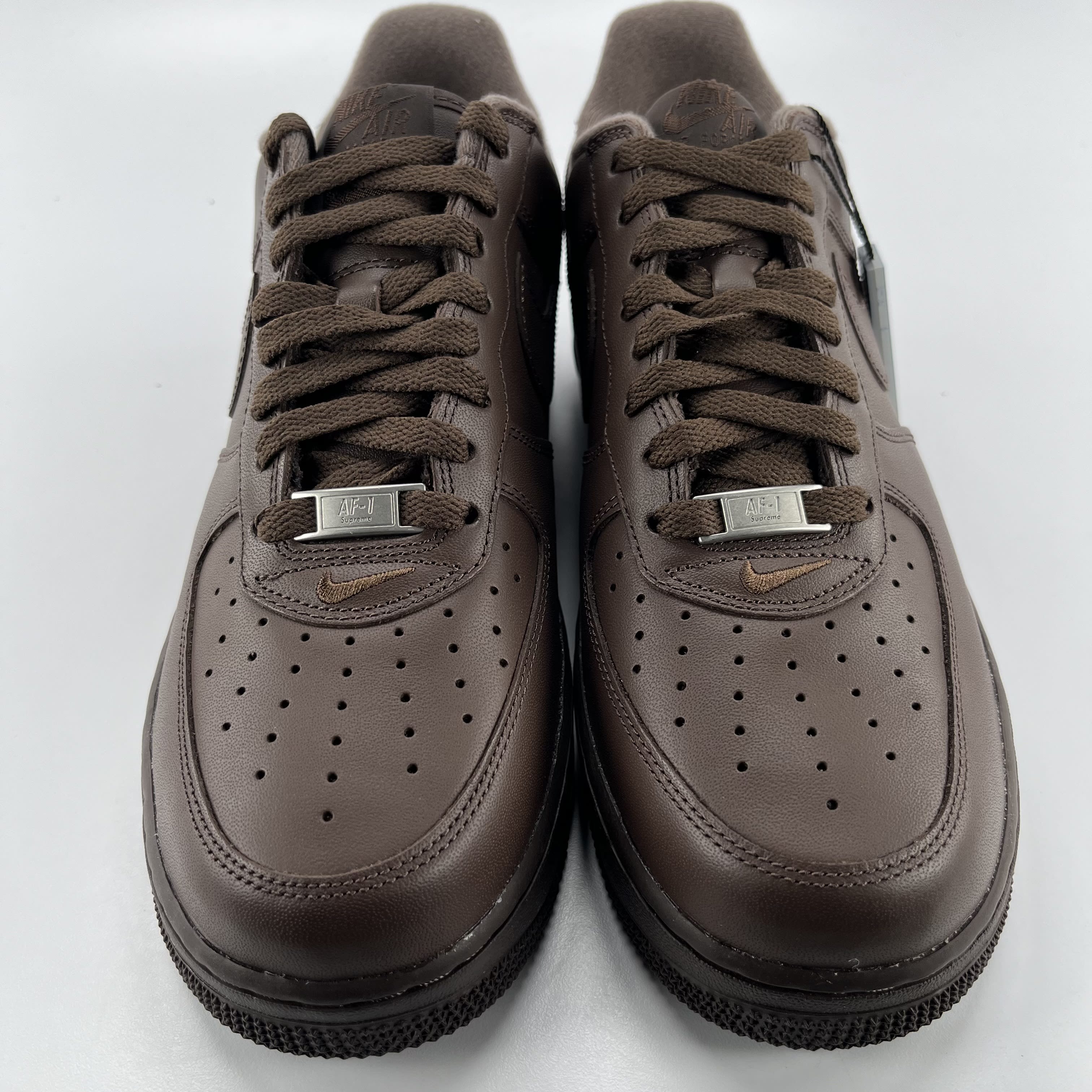 392763 Nike Air Force 1 Low Supreme Baroque Brown