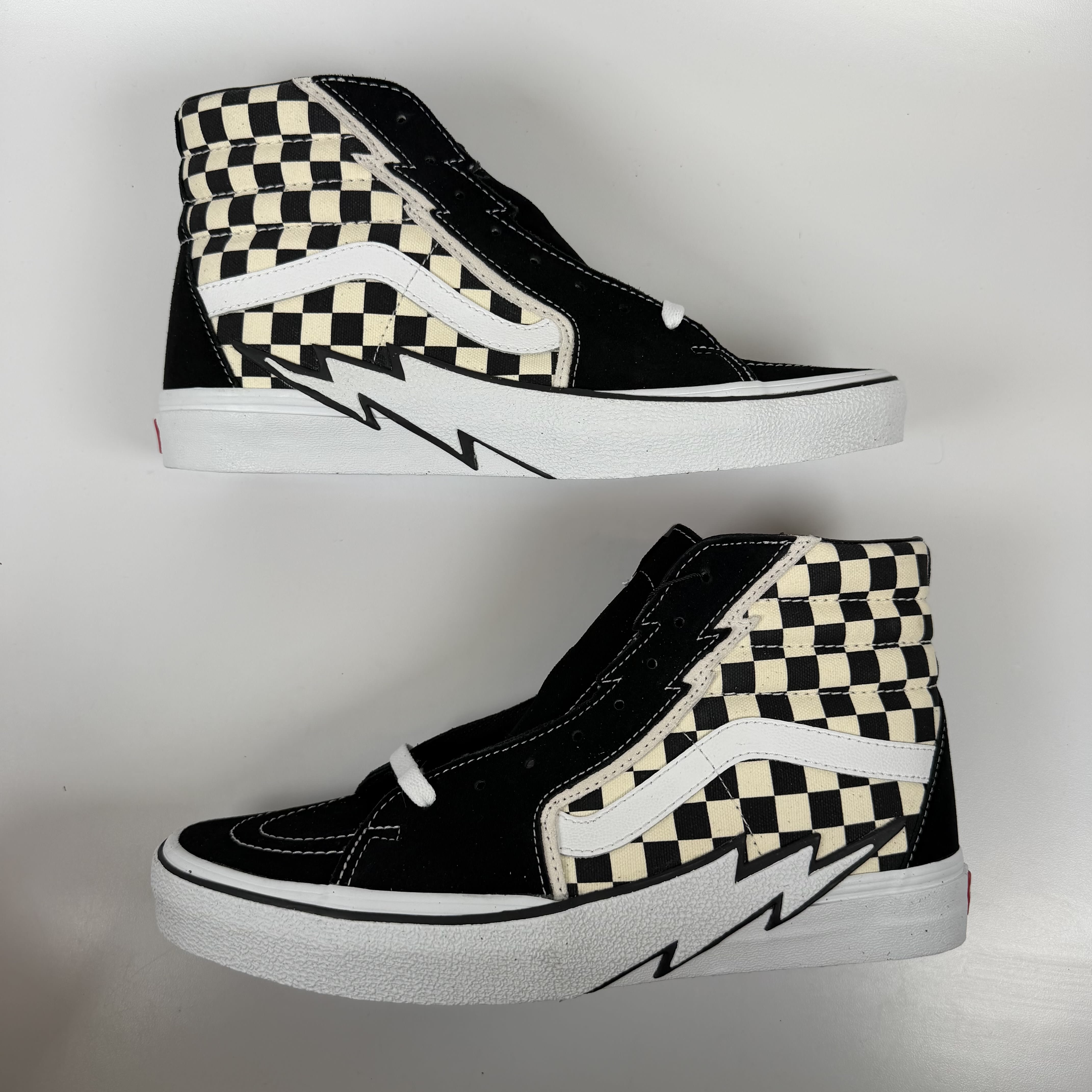 SP7166 Sk8-Hi "Bolt" VN0A5JIVA04