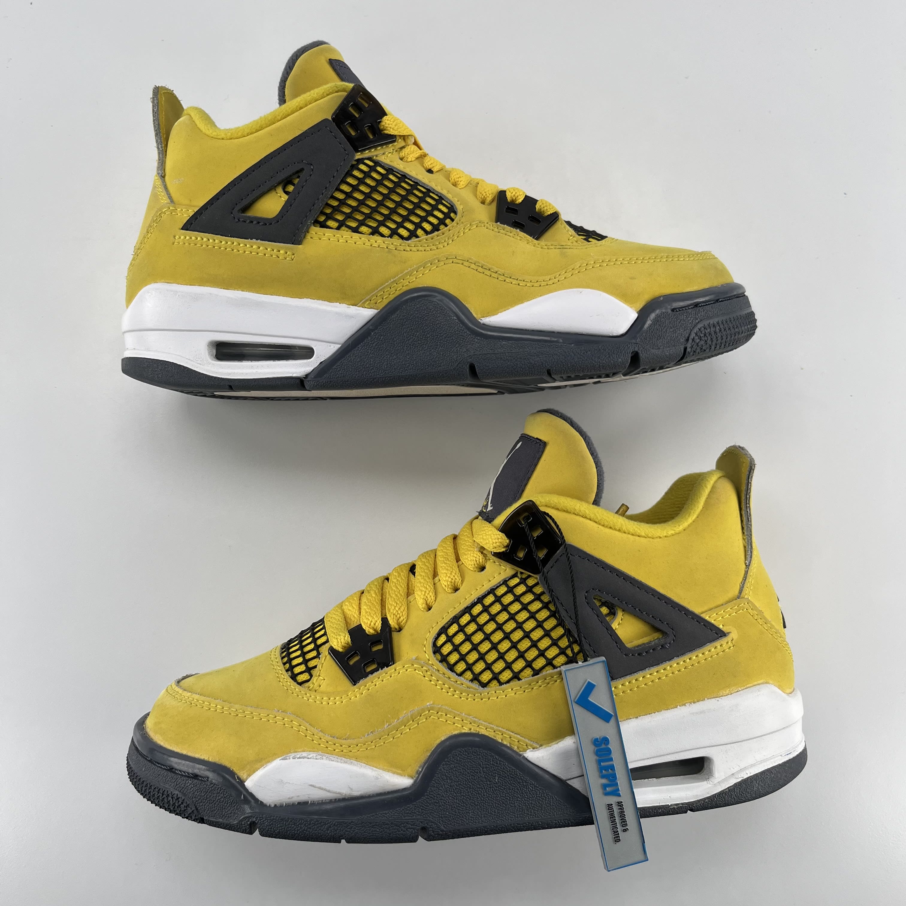 800114 Jordan 4 Retro Lightning (2021) (GS)