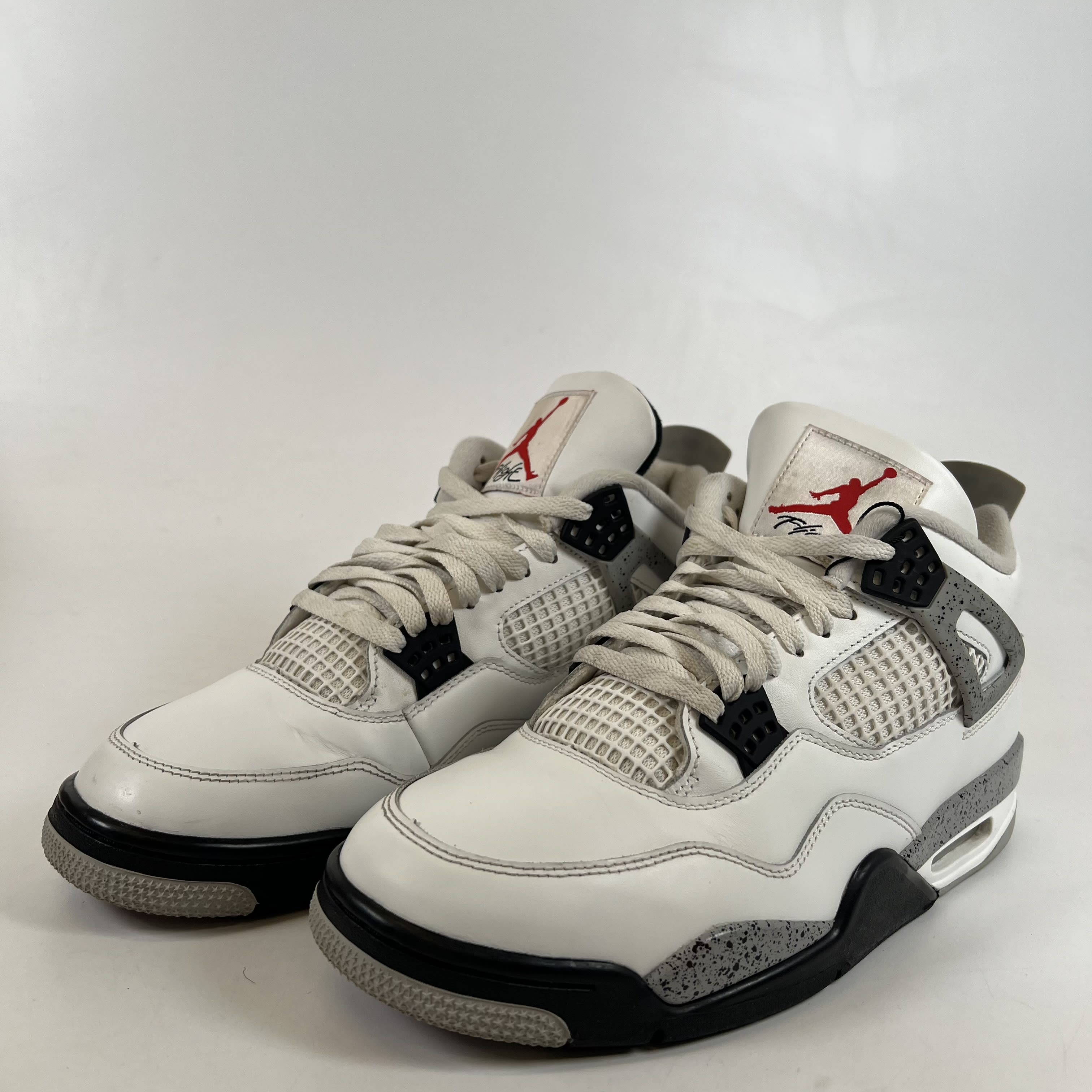 SP7568 Jordan 4 Retro White Cement (2025)