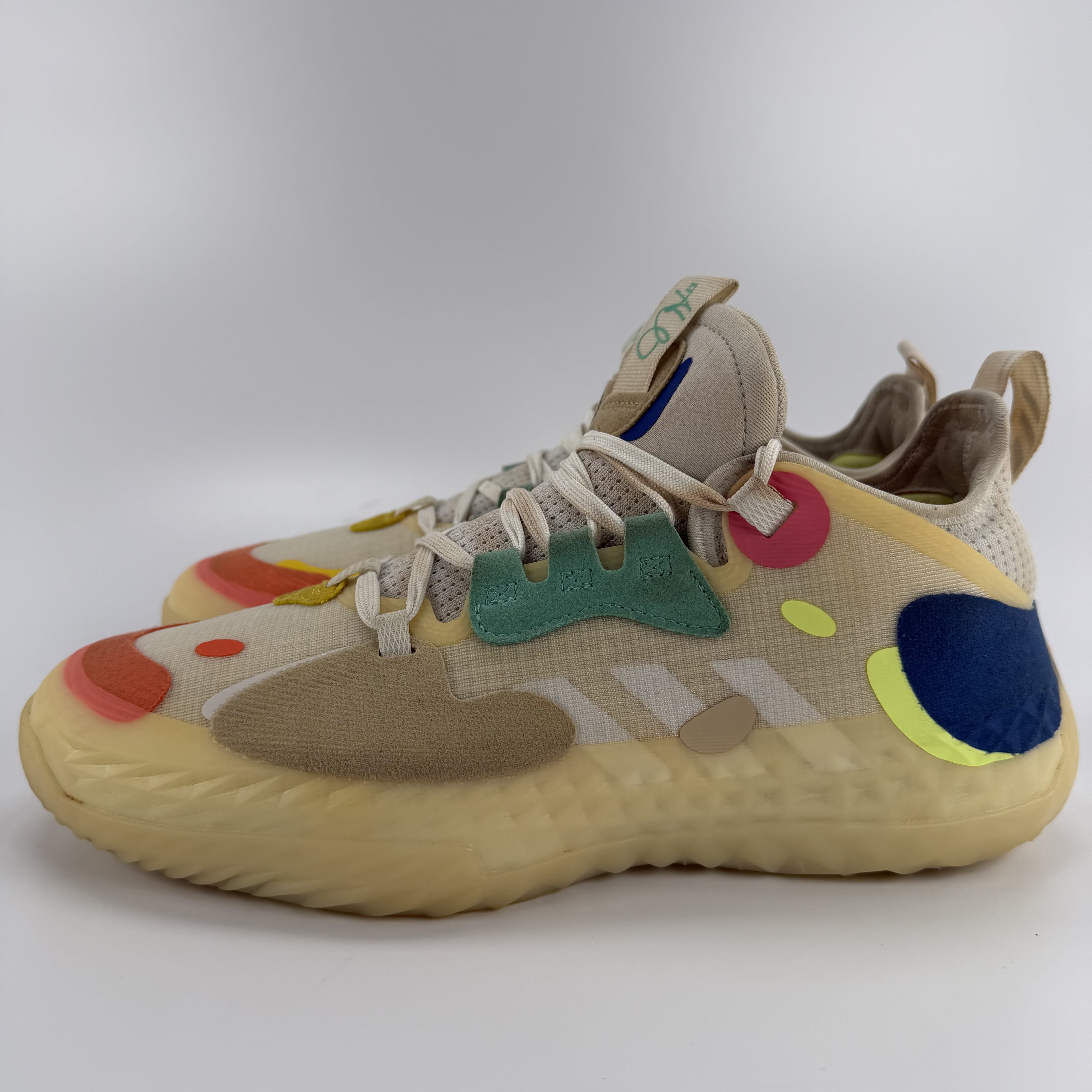 529281 adidas Harden Vol. 5 Futurenatural
