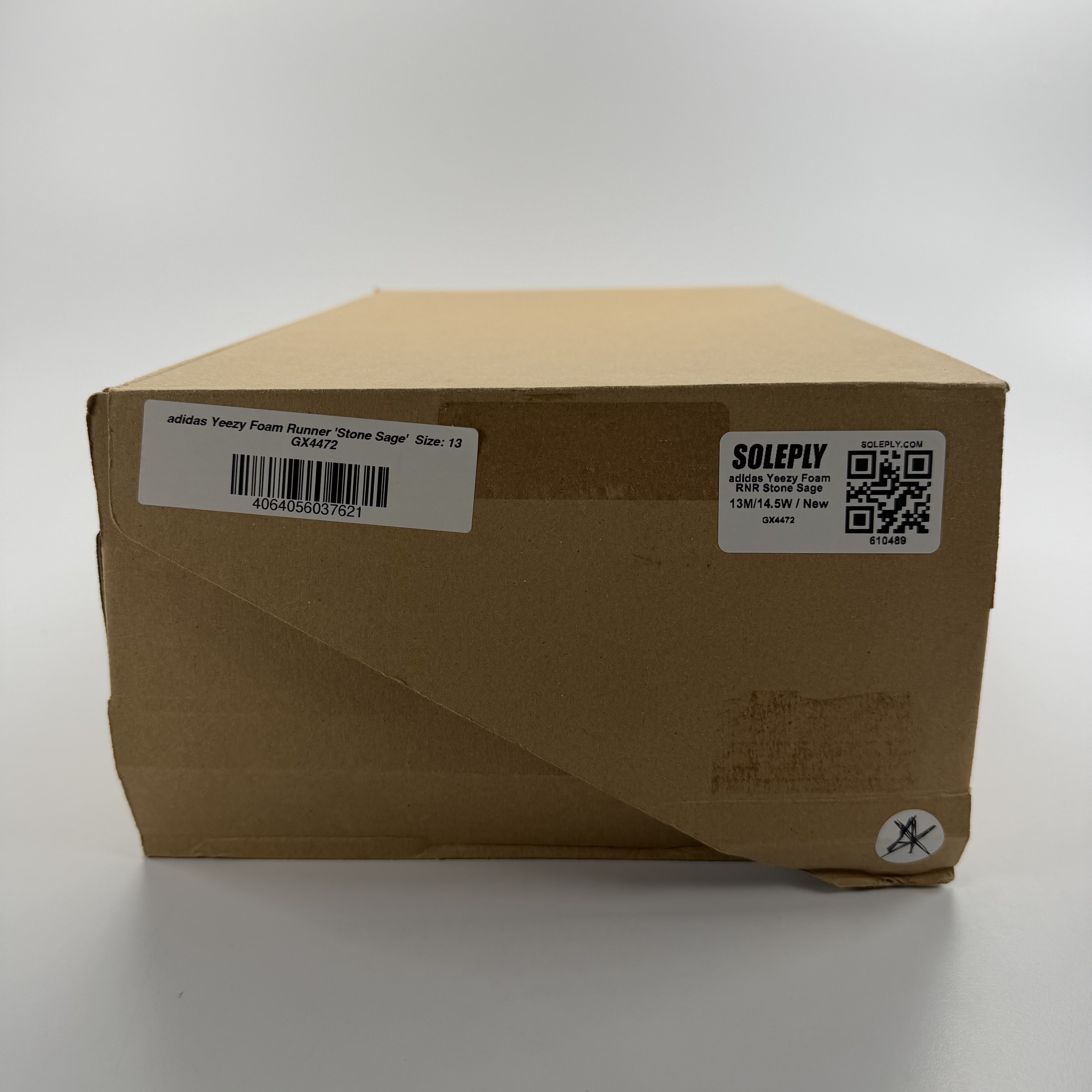 610489 adidas Yeezy Foam RNNR Stone Sage