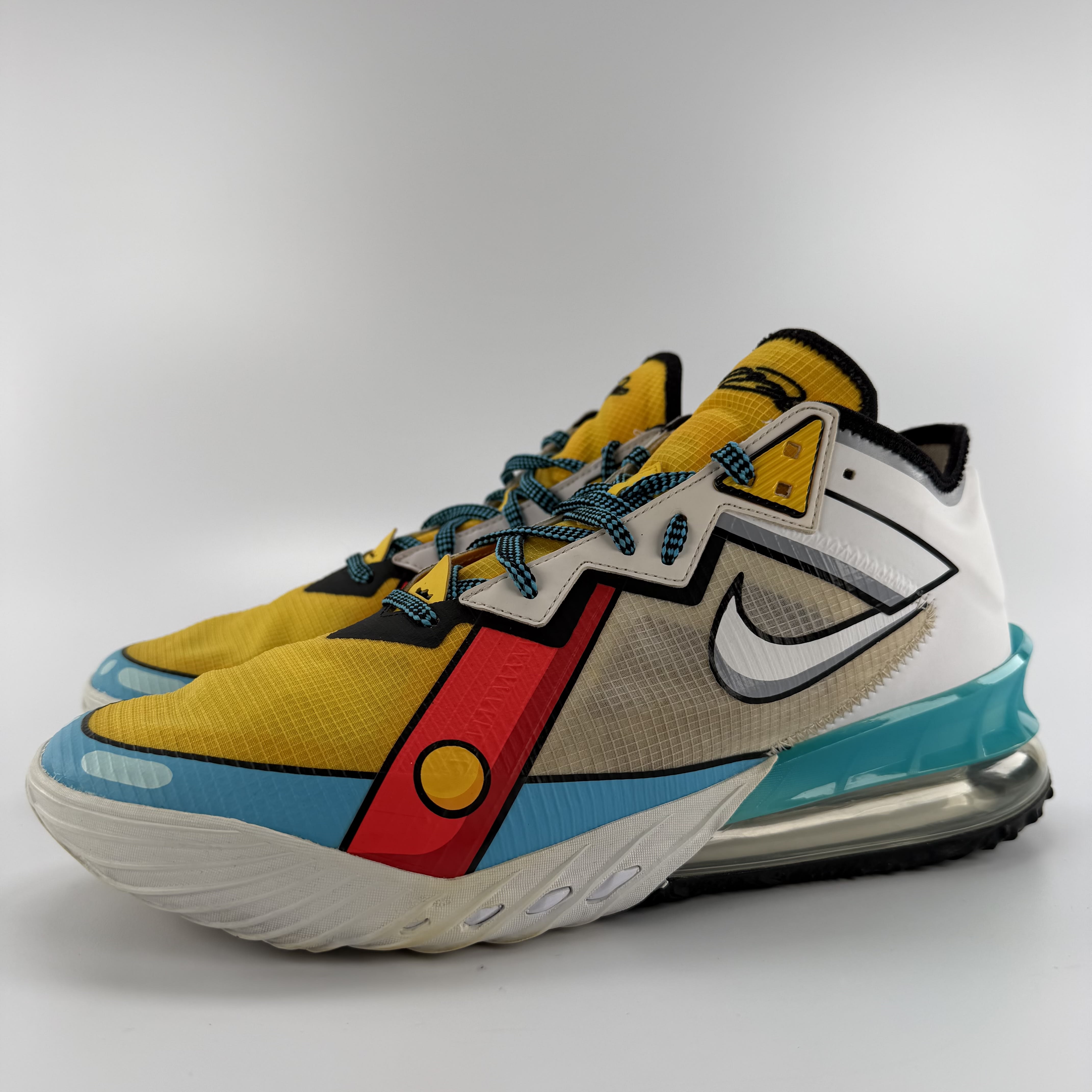 823502 Nike LeBron 18 Low Stewie Griffin