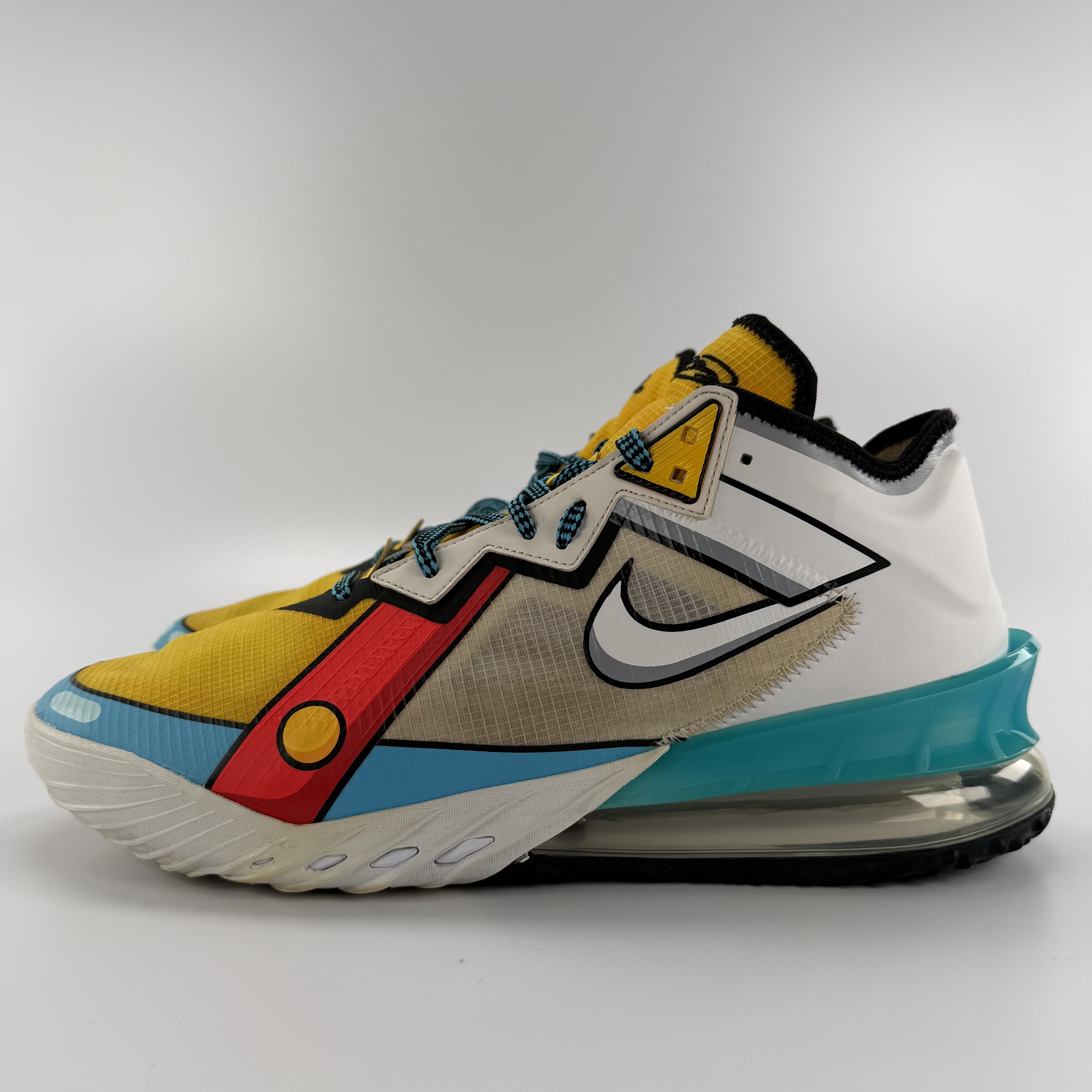 823502 Nike LeBron 18 Low Stewie Griffin