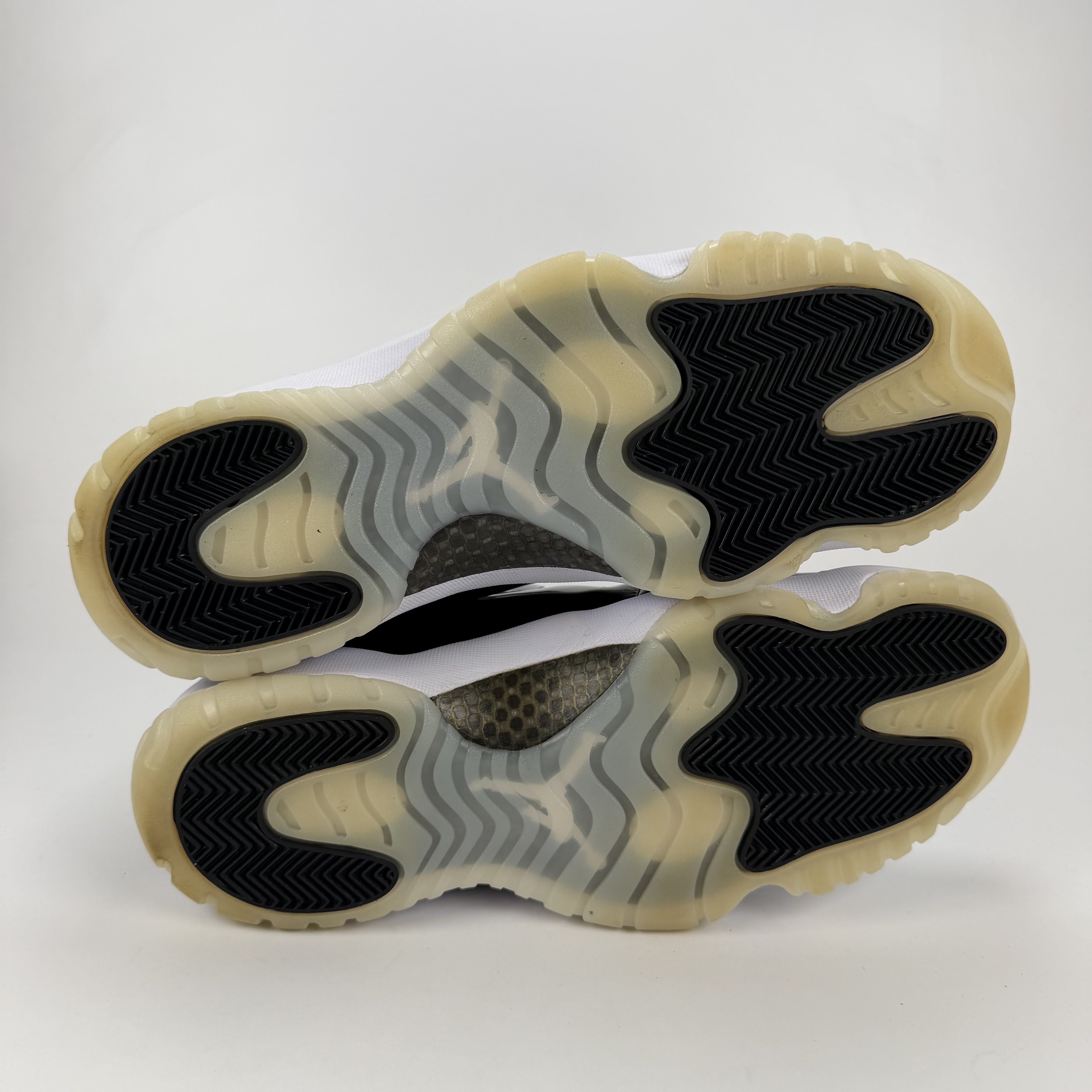 SP3361 Jordan 11 Retro DMP Gratitude (2023)