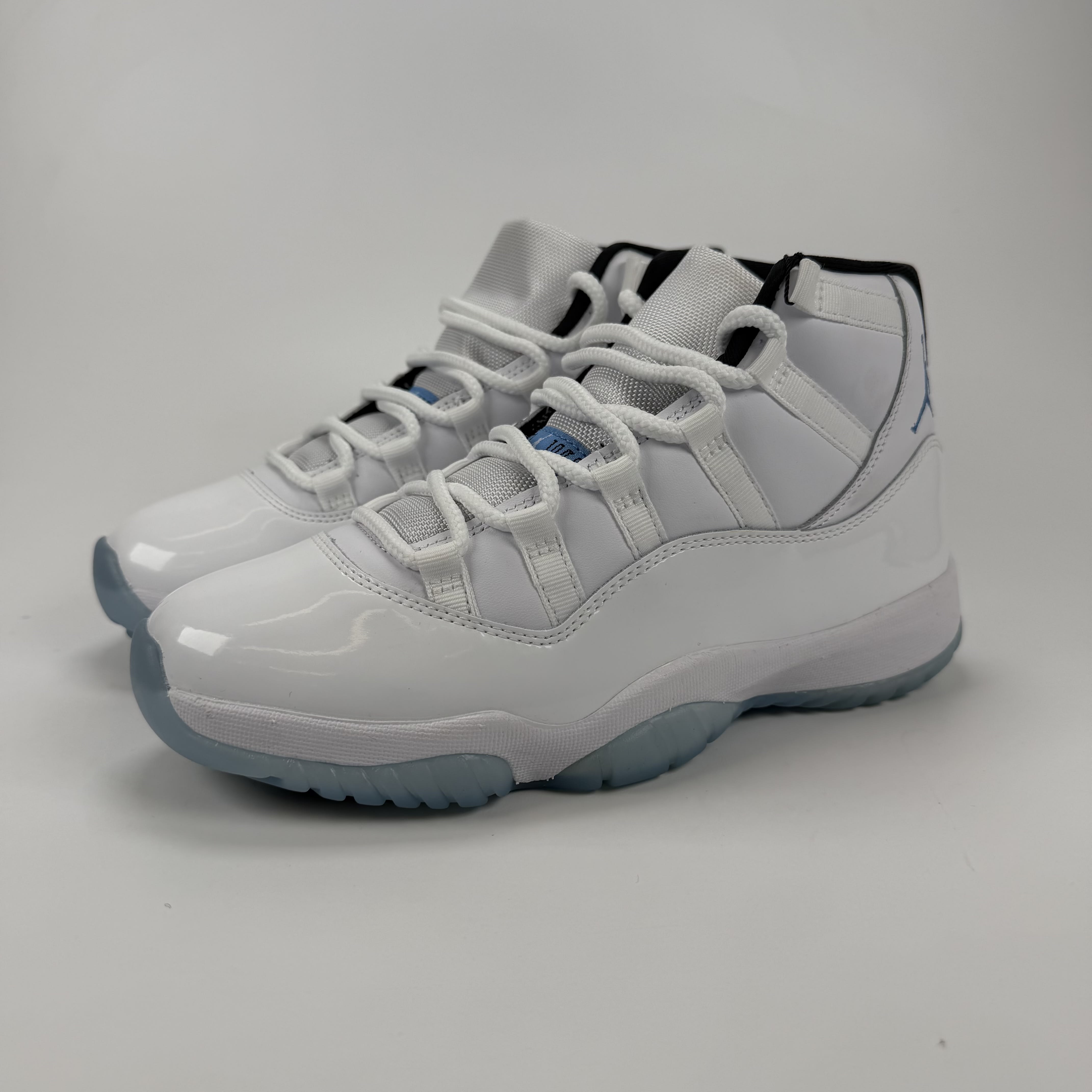 SP4473 Jordan 11 Retro Legend Blue (2024)
