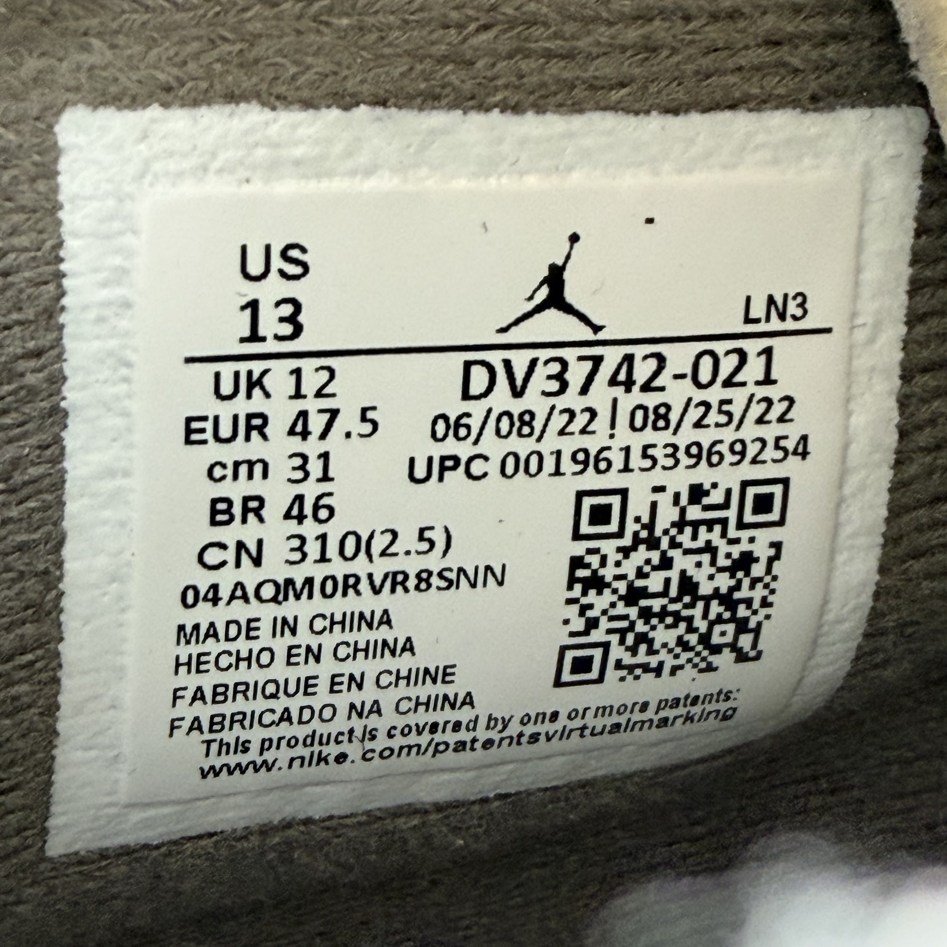 512089 Jordan 4 Retro SE Craft Photon Dust