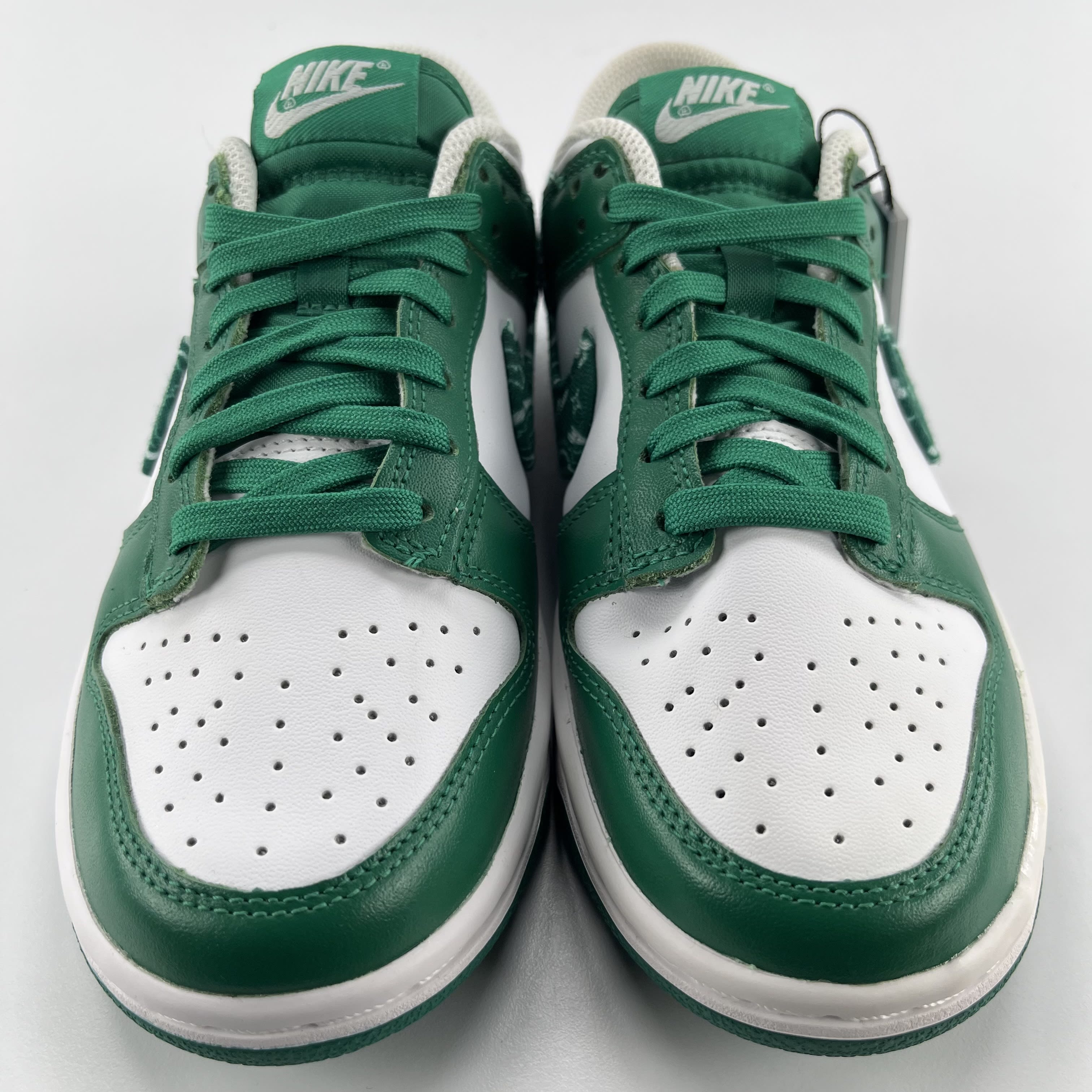 702941 Wmns Dunk Low 'Green Paisley'