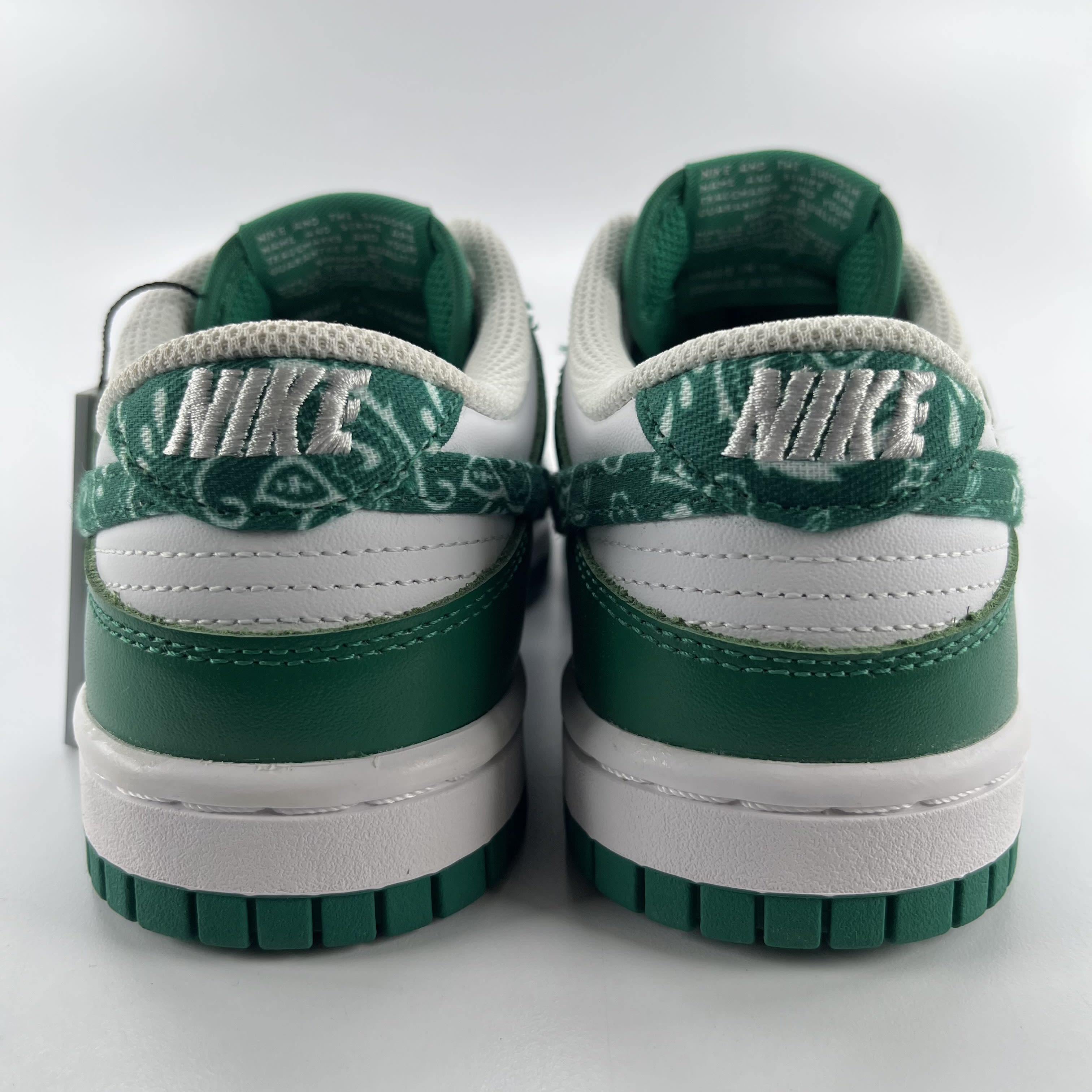 702941 Wmns Dunk Low 'Green Paisley'