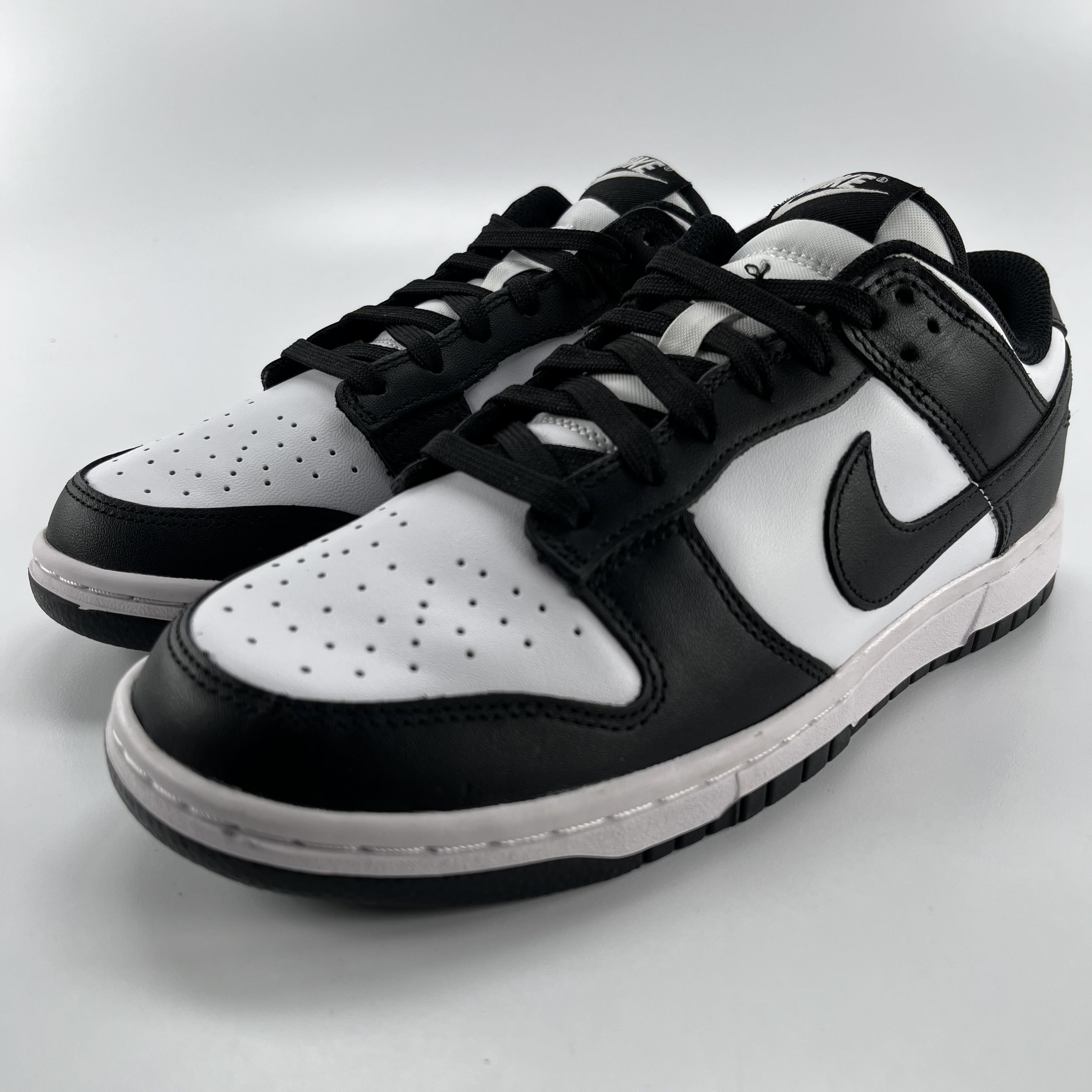 459648 Nike Dunk Low Retro White Black Panda (Women's)