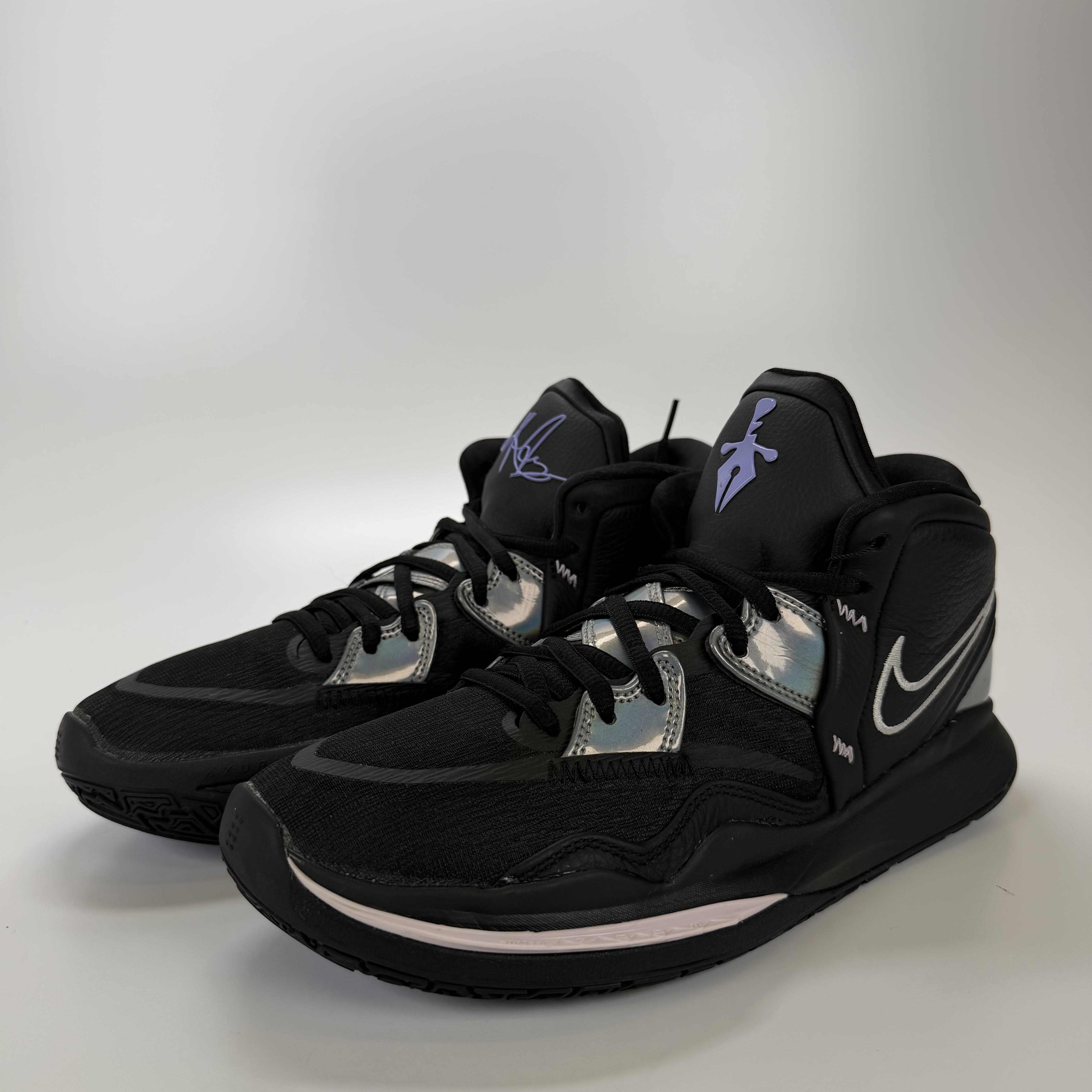 SP5000 Nike Kyrie Infinity Black Metallic Silver
