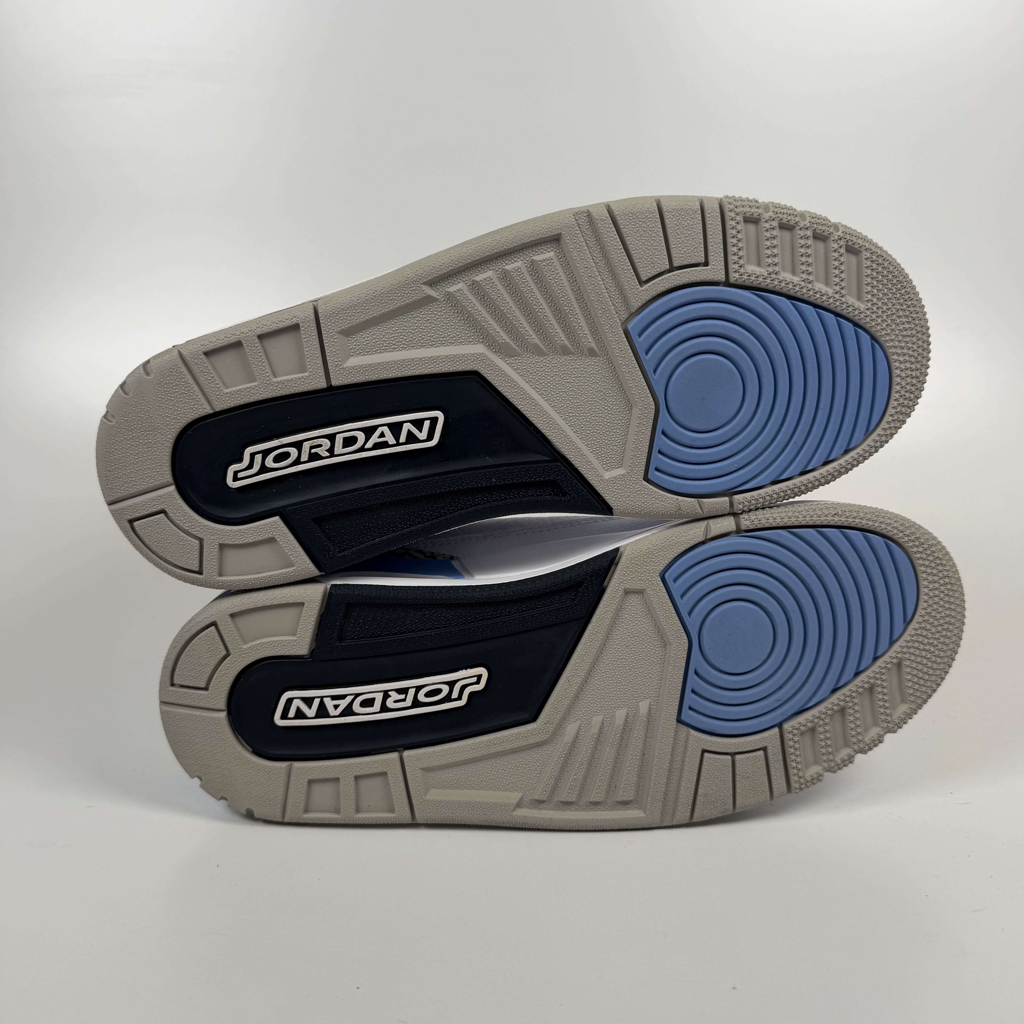 SP7680 Jordan 3 Retro UNC (2020)