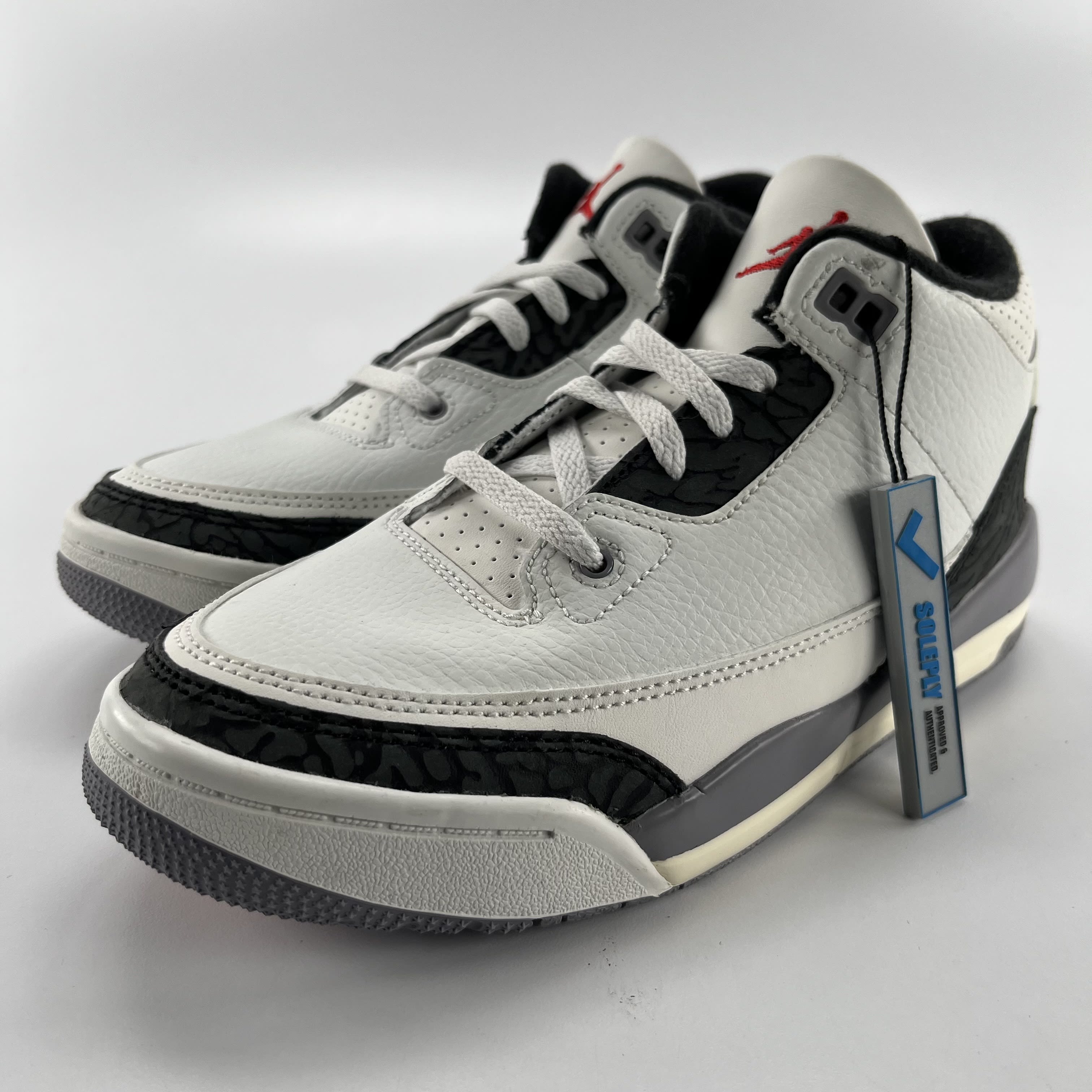 313235 Jordan 3 Retro Cement Grey (PS)