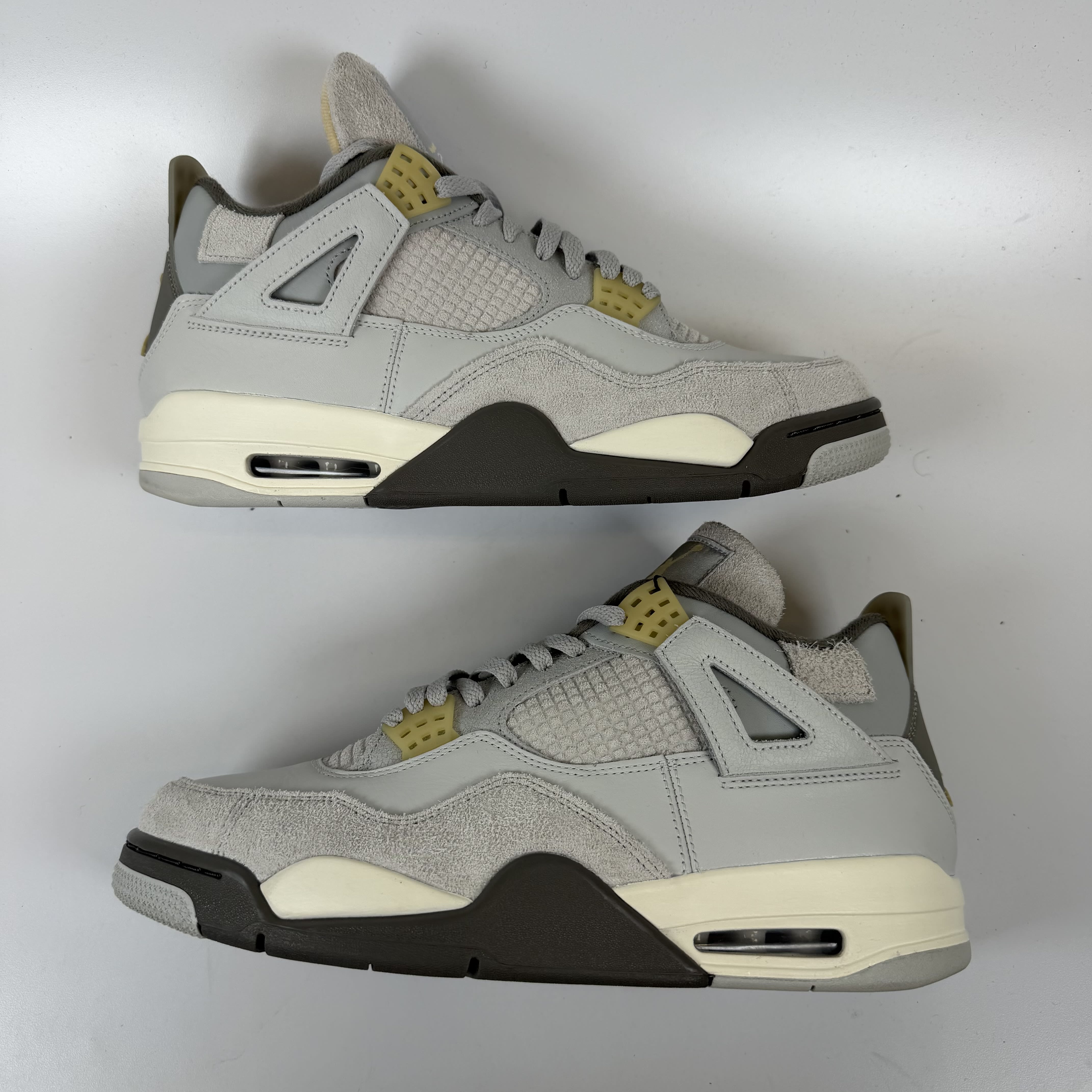 SP10040 Jordan 4 Retro SE Craft Photon Dust