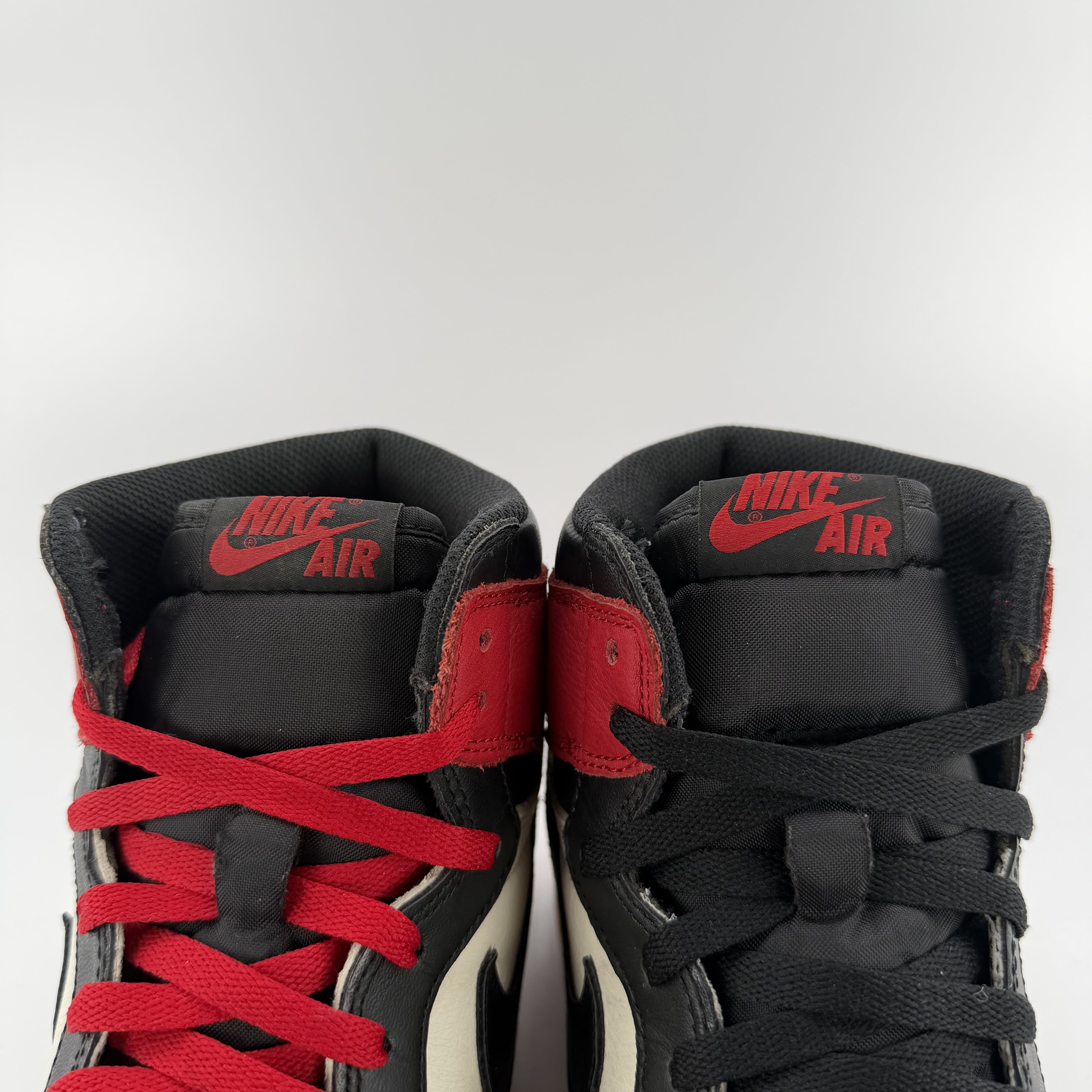455584 Jordan 1 Retro High Bred Toe