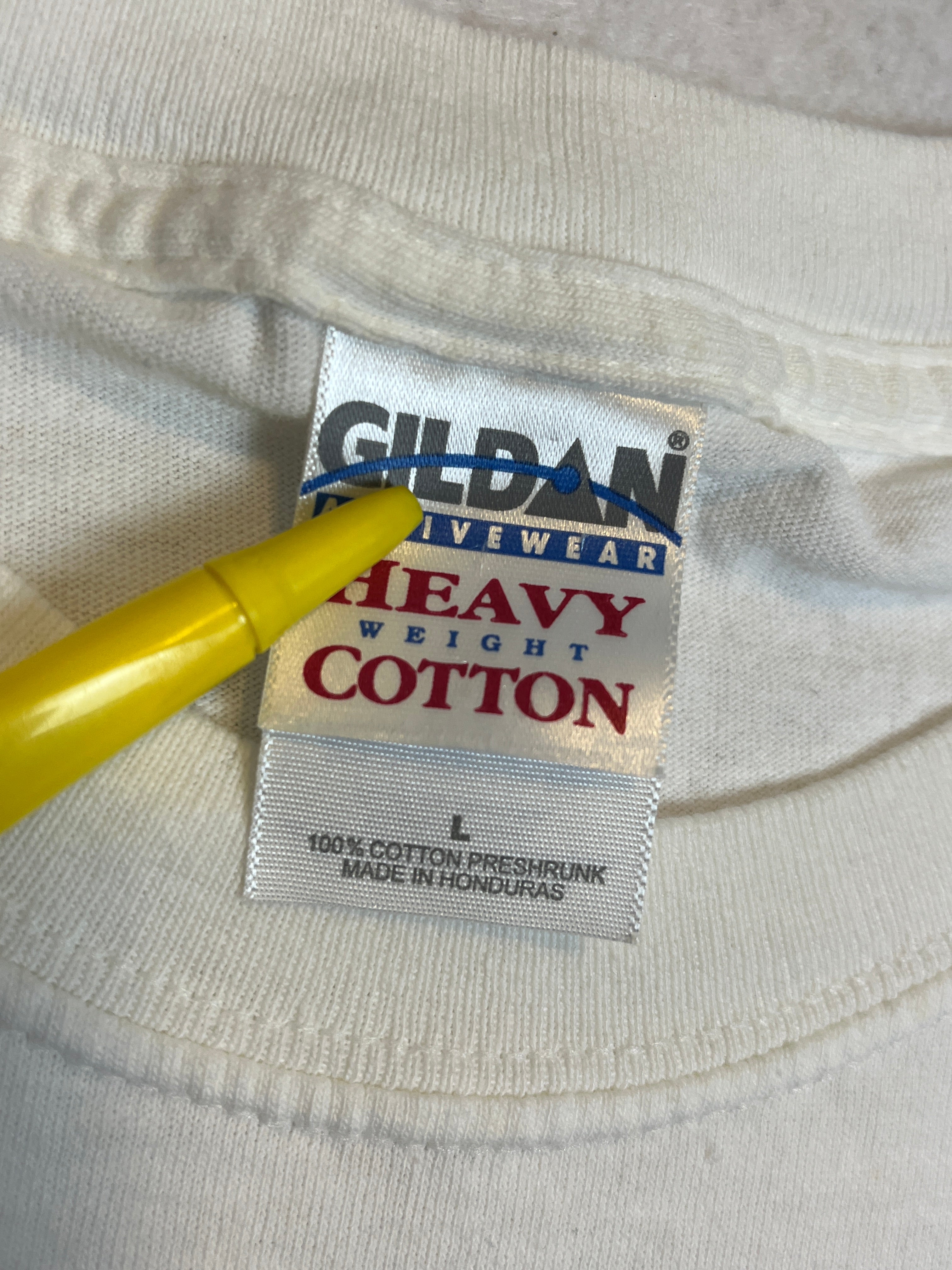 435563 (2004) The Monster Mile' Nascar Nextel Cup Dover Racing T-Shirt