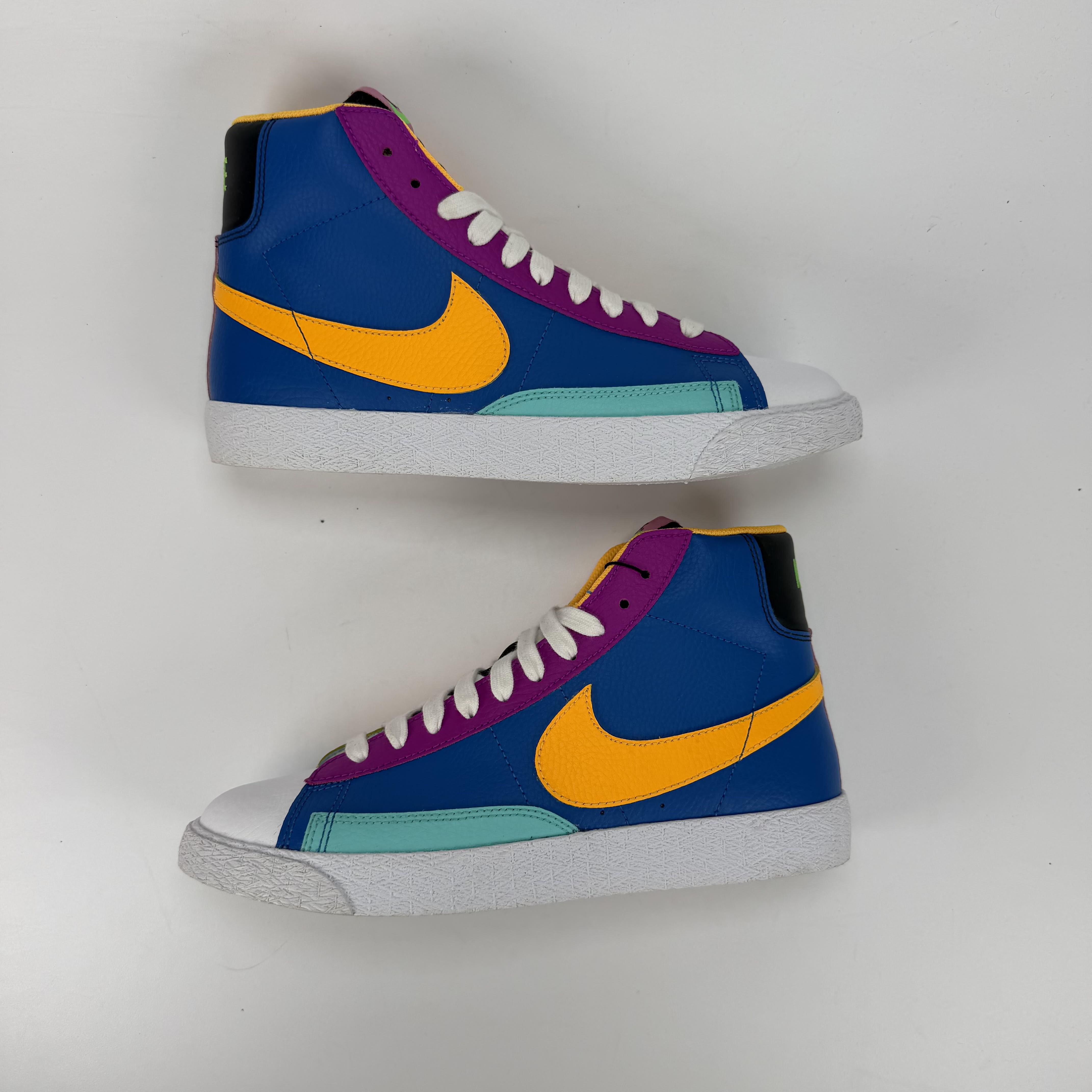 SP3923 Nike Blazer Mid Multi-Color (GS)