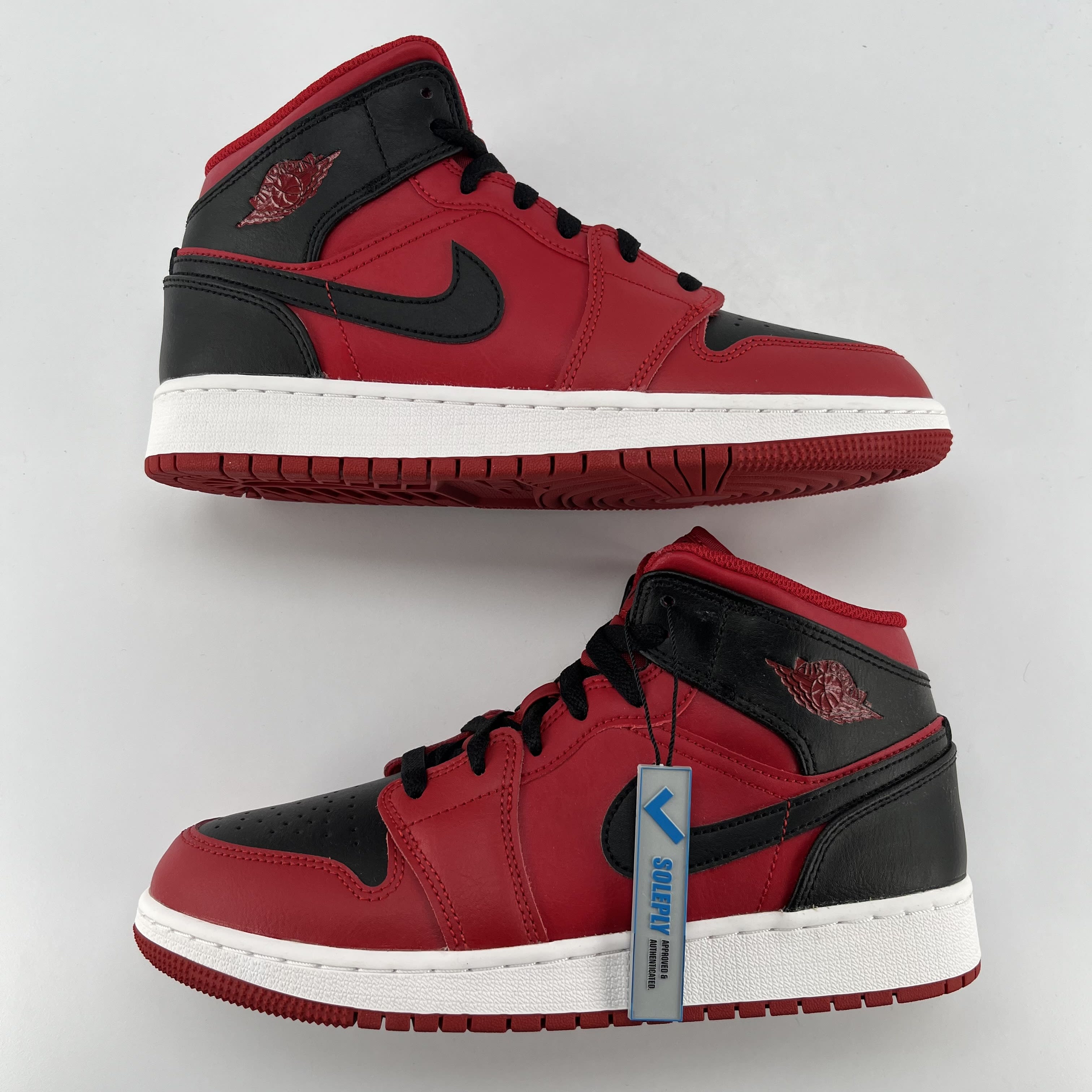 280937 Air Jordan 1 Mid GS 'Reverse Bred'