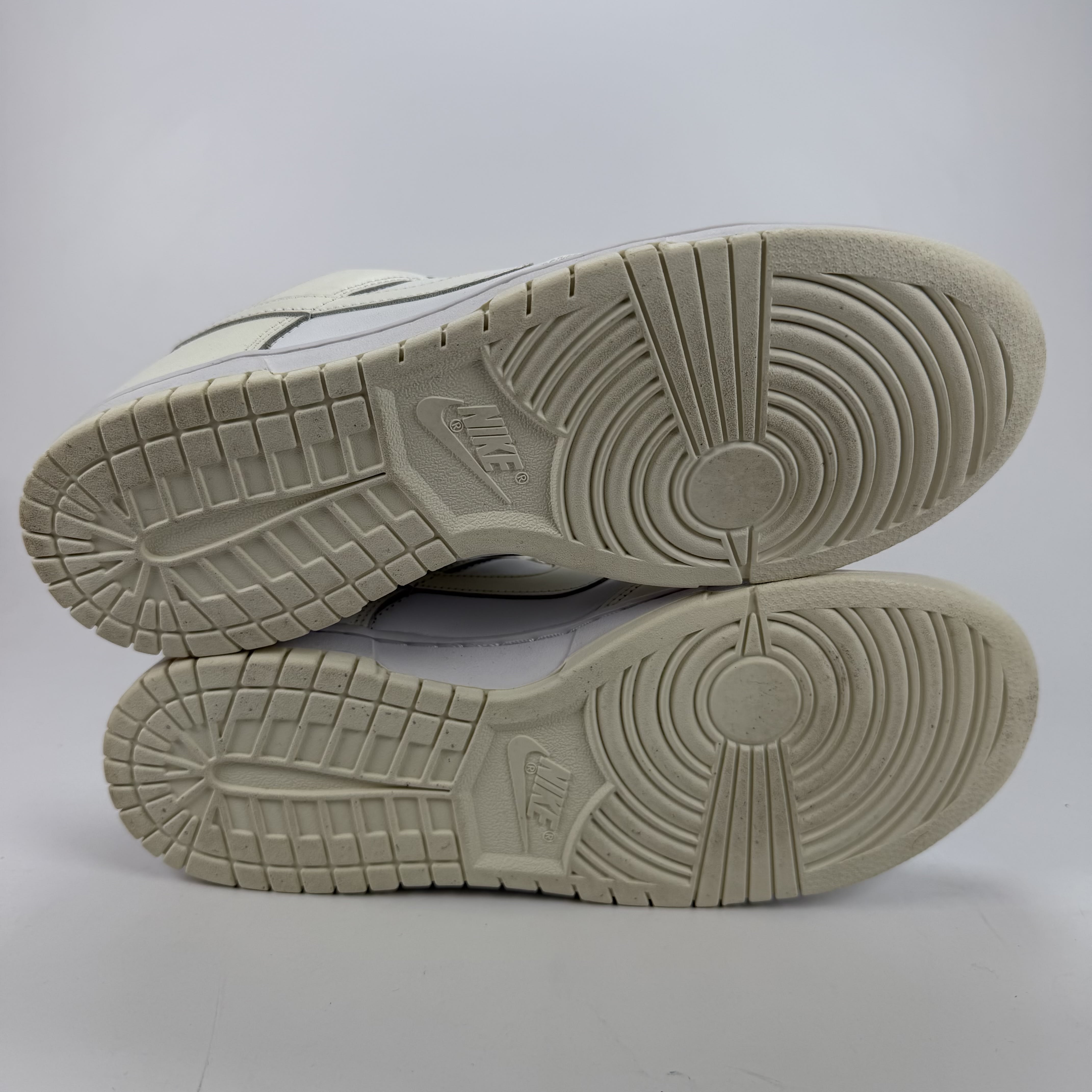 SP4679 Nike Dunk Low Retro Coconut Milk (Women's)
