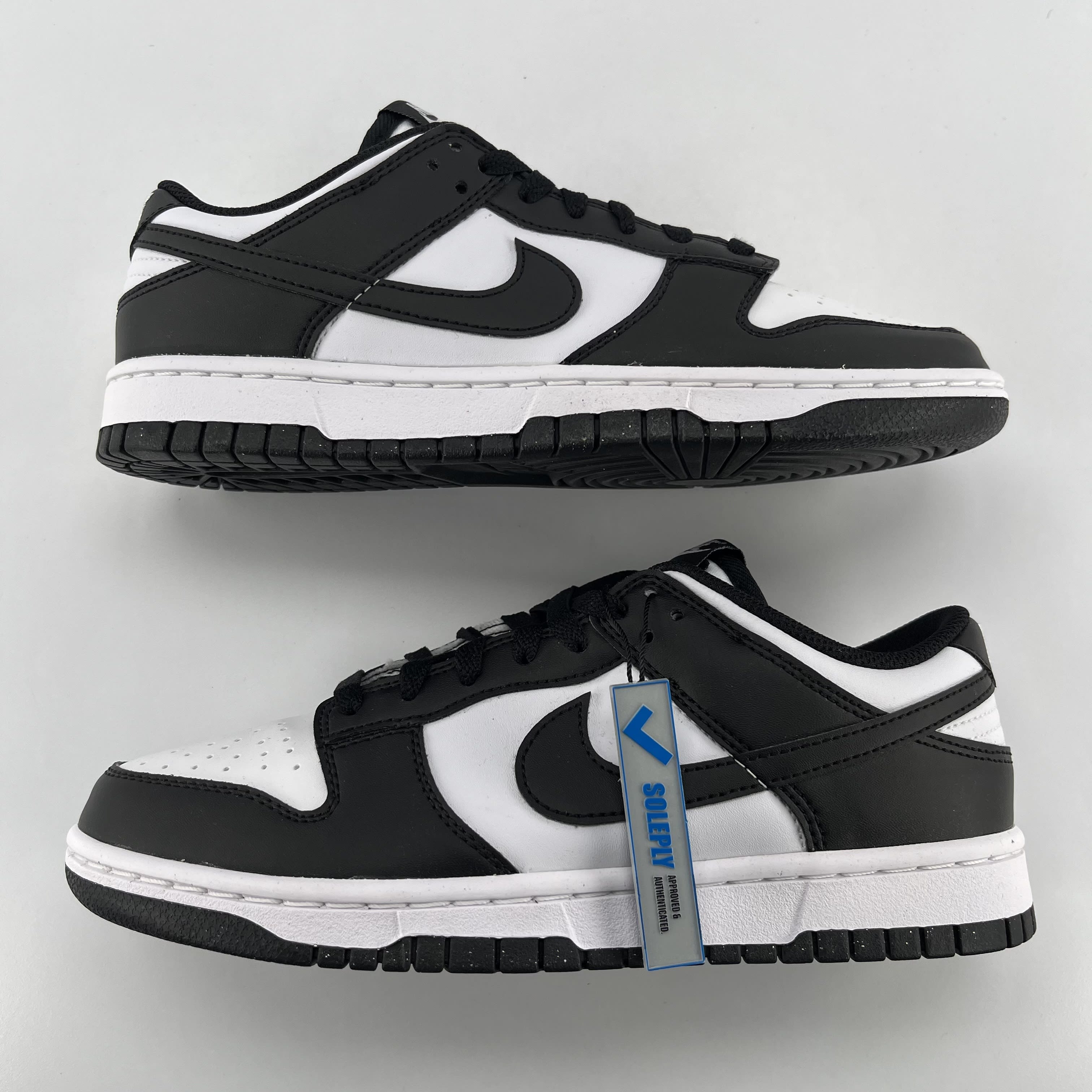 280679 Wmns Dunk Low Next Nature 'Panda'