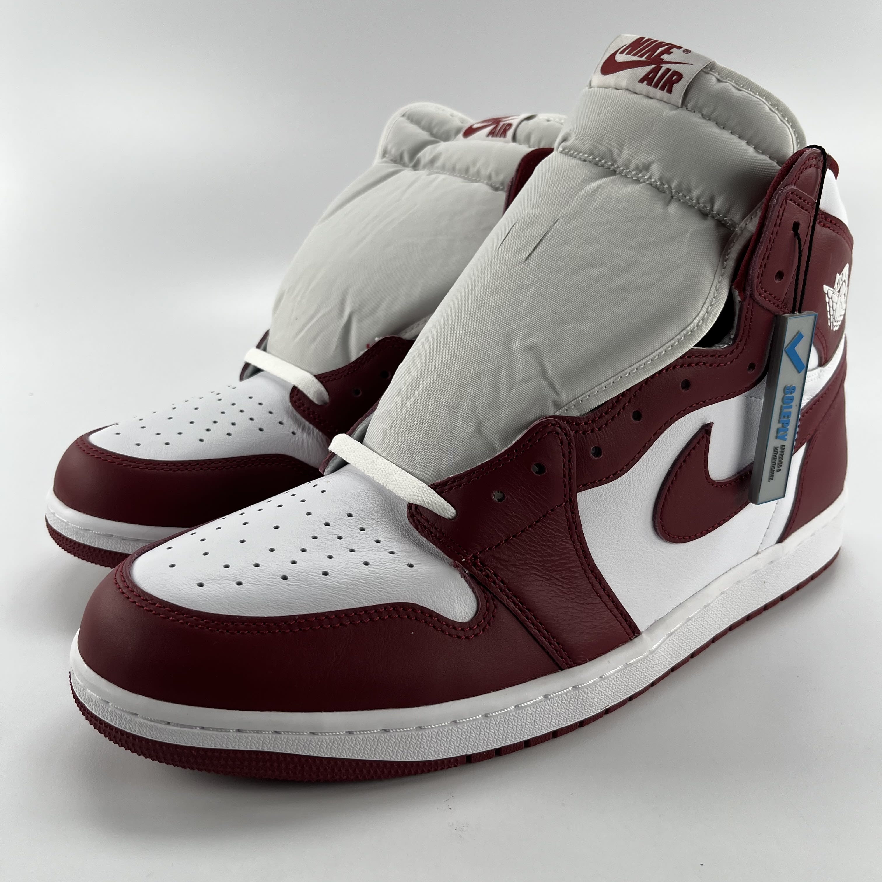 681403 Jordan 1 Retro High OG Artisanal Team Red