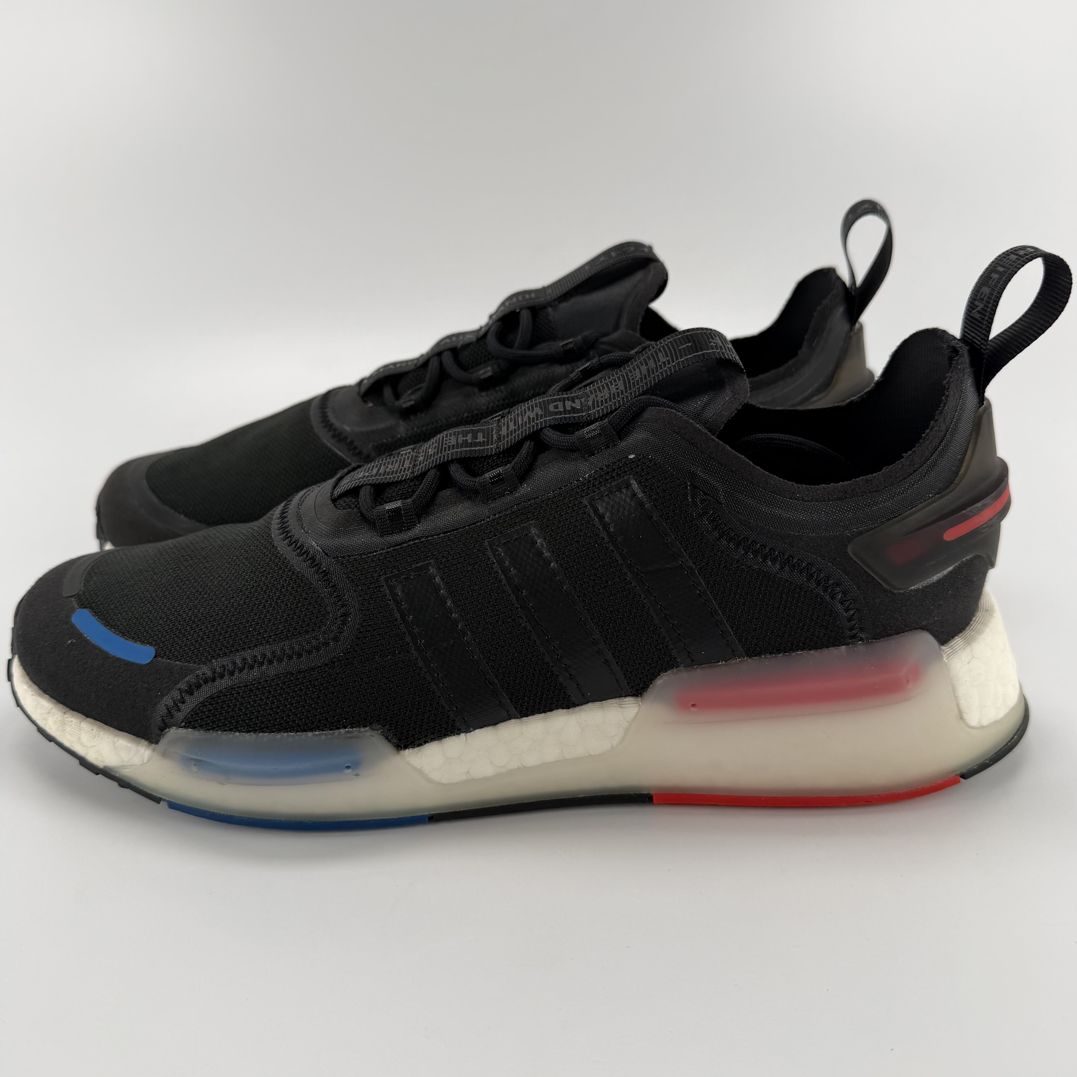 495767 adidas NMD V3 OG Black