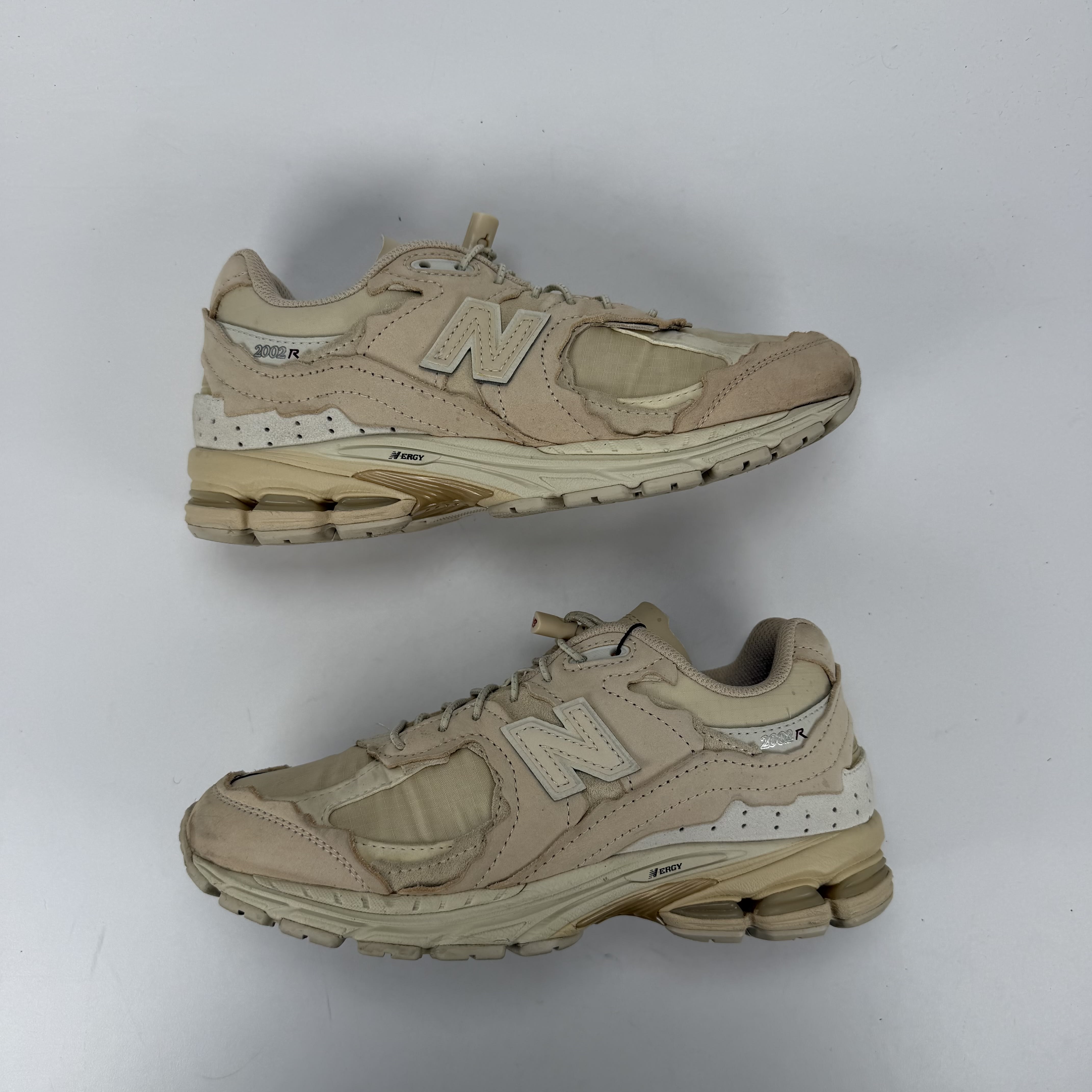 SP5080 New Balance 2002R Protection Pack Sandstone