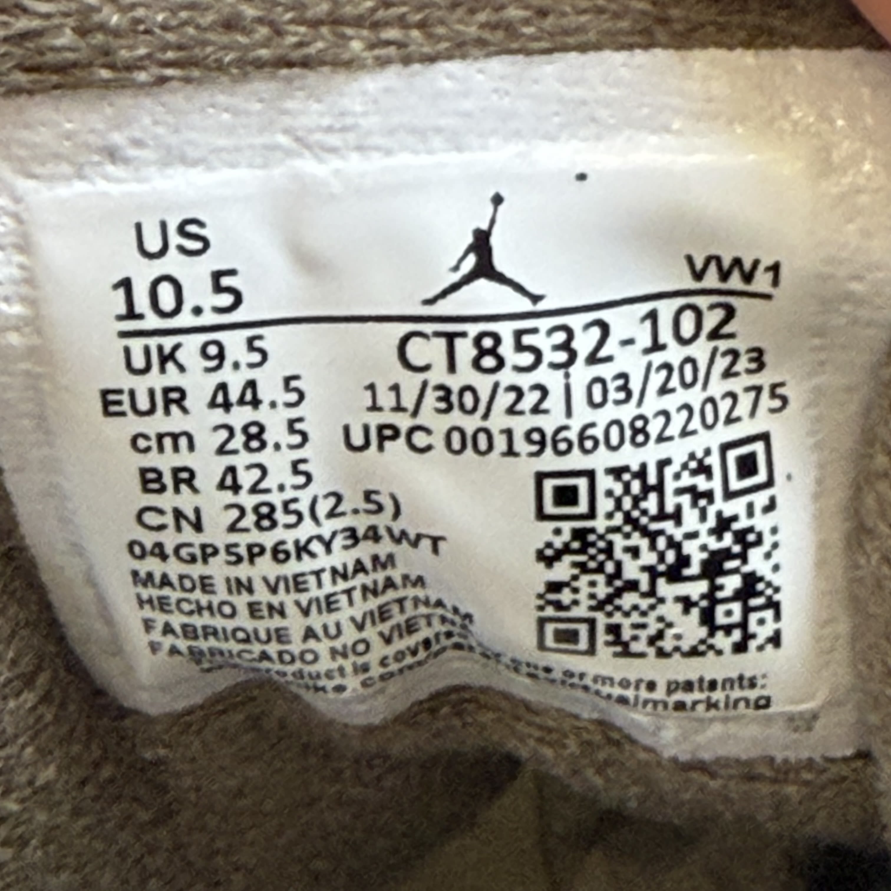 526461 Jordan 3 Retro Palomino