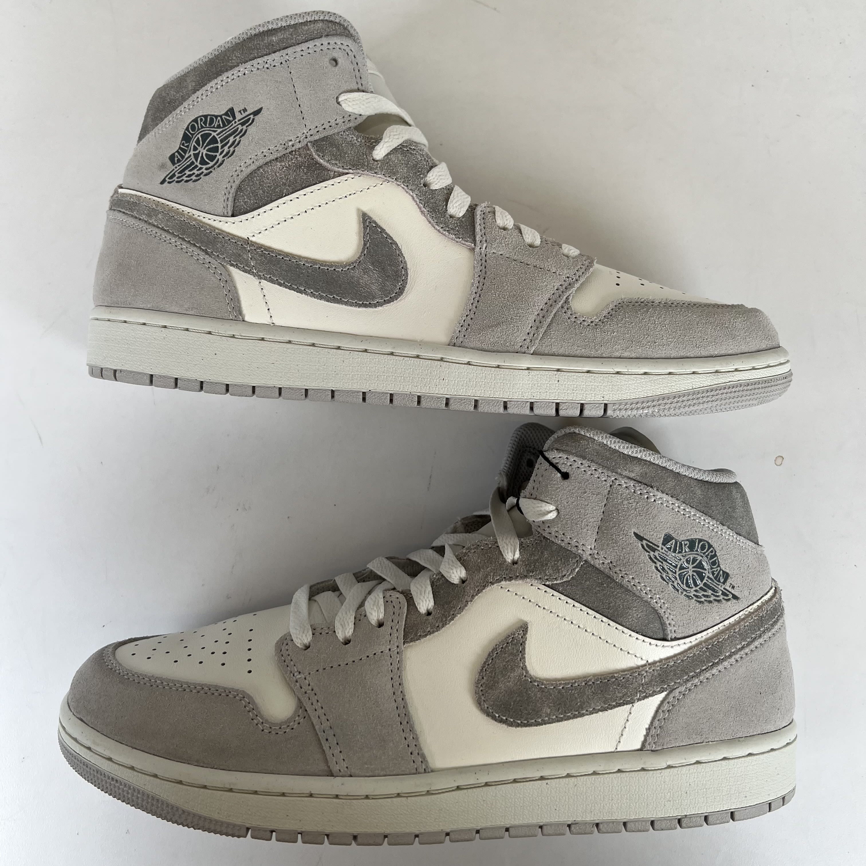 SP6029 Jordan 1 Mid SE Neutral Grey Sail