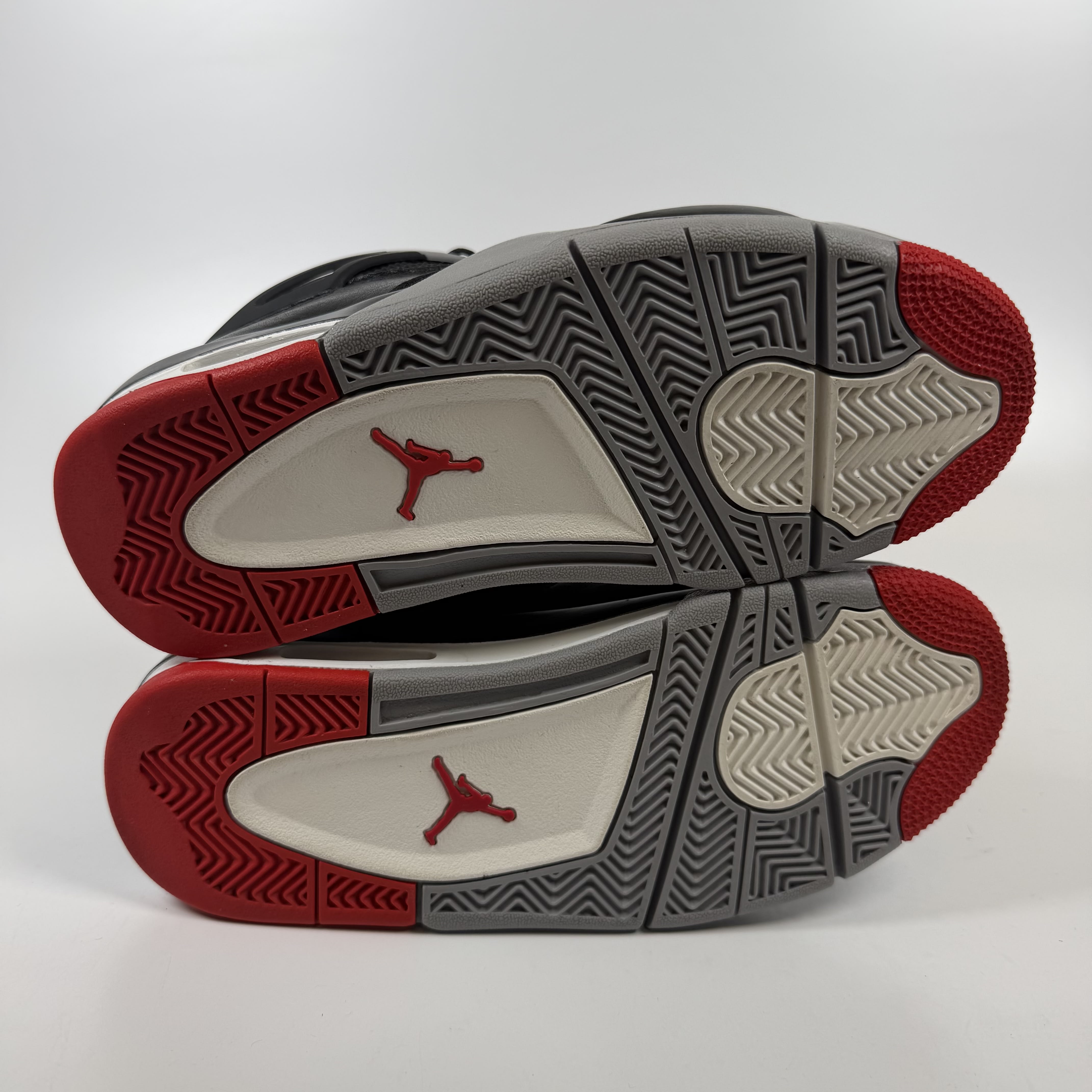 SP8976 Jordan 4 Retro Bred Reimagined (GS)