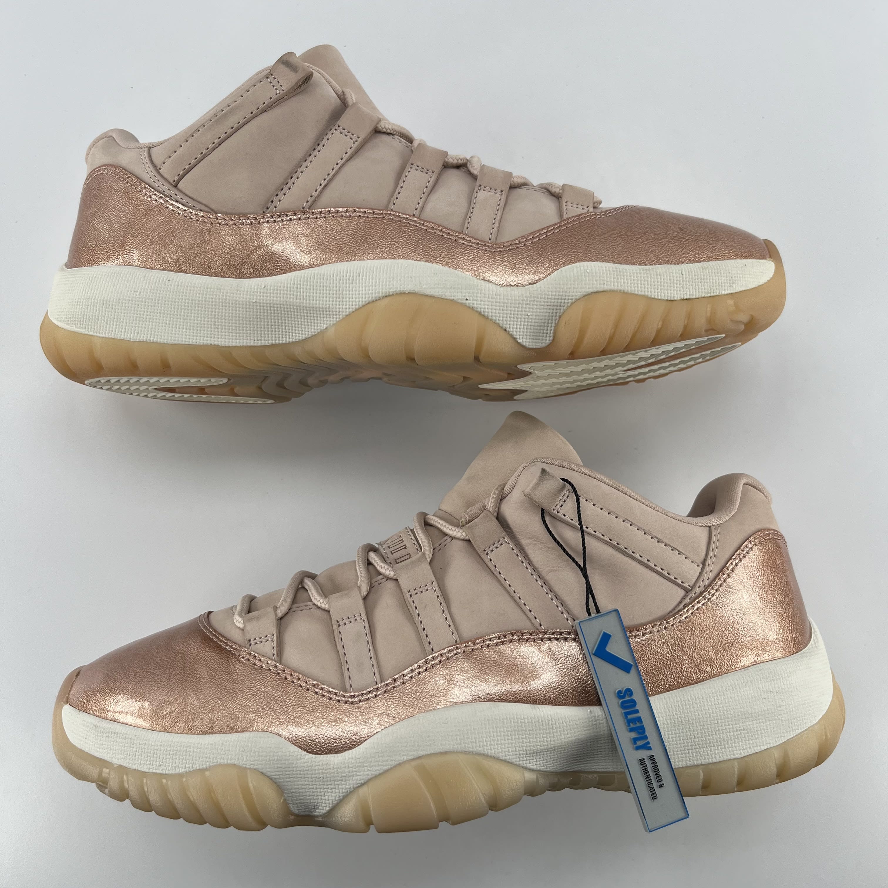 394556 Wmns Jordan 11 Low Rose Gold