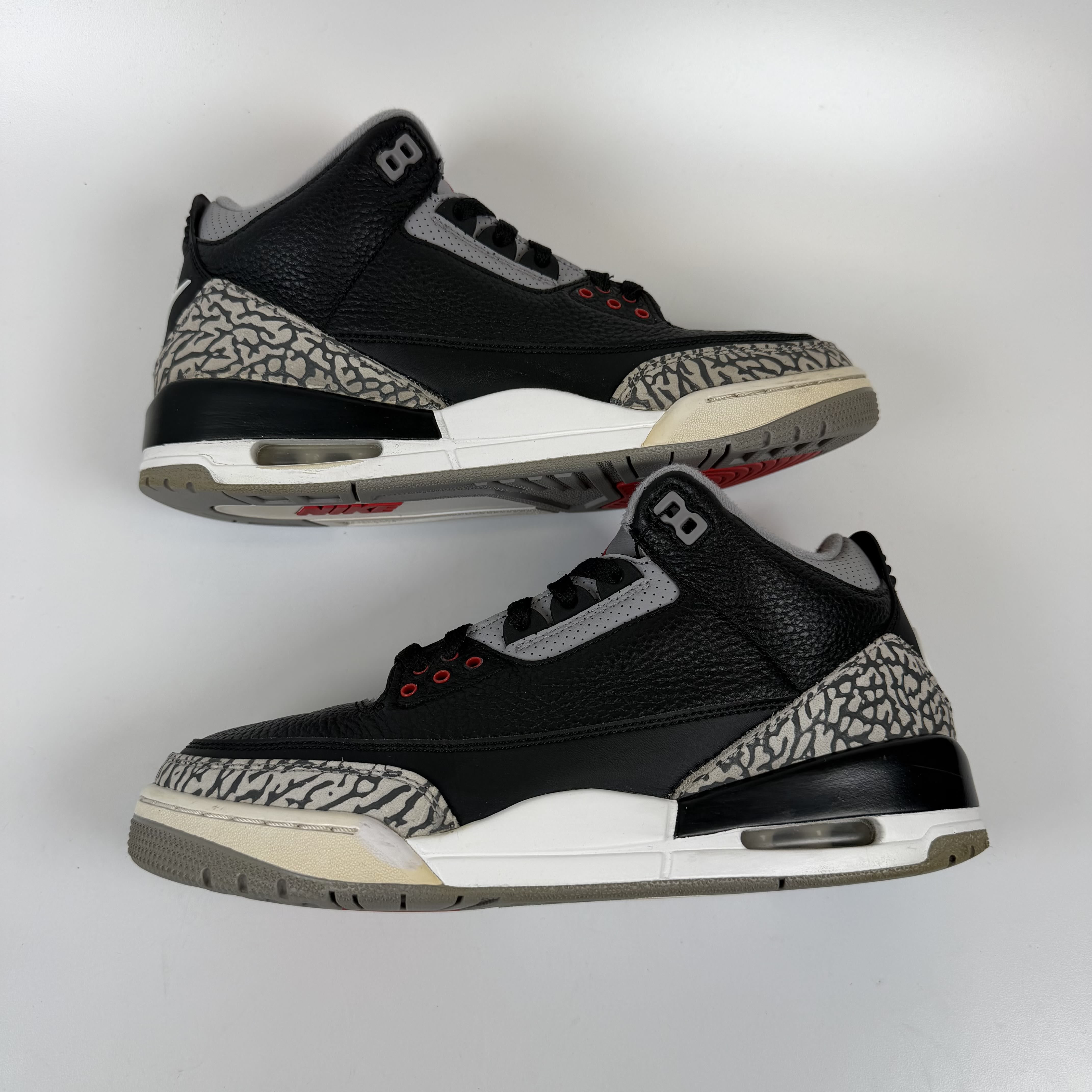 SP10675 Jordan 3 Retro Black Cement (2018)