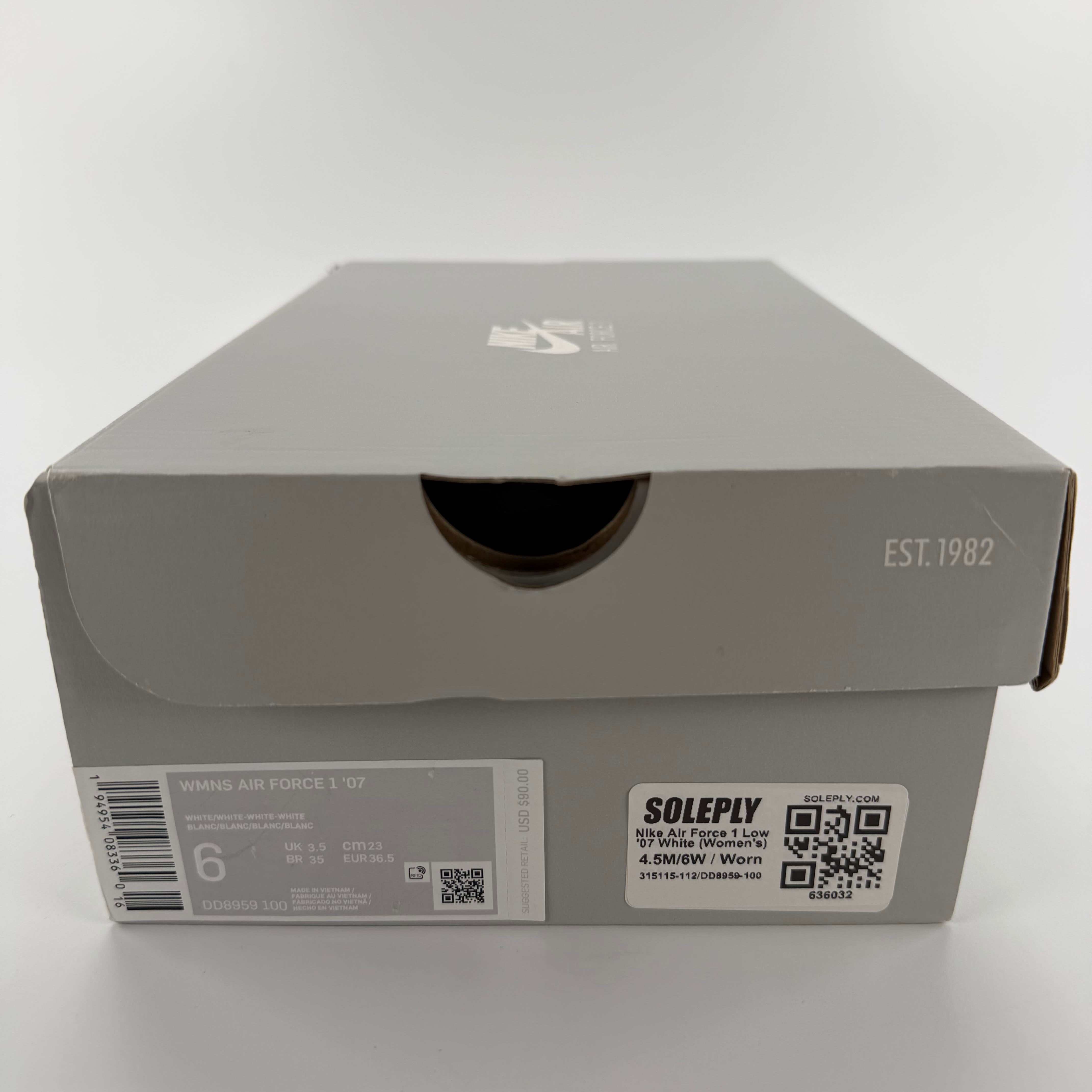 636032 Wmns Air Force 1 '07 'White'
