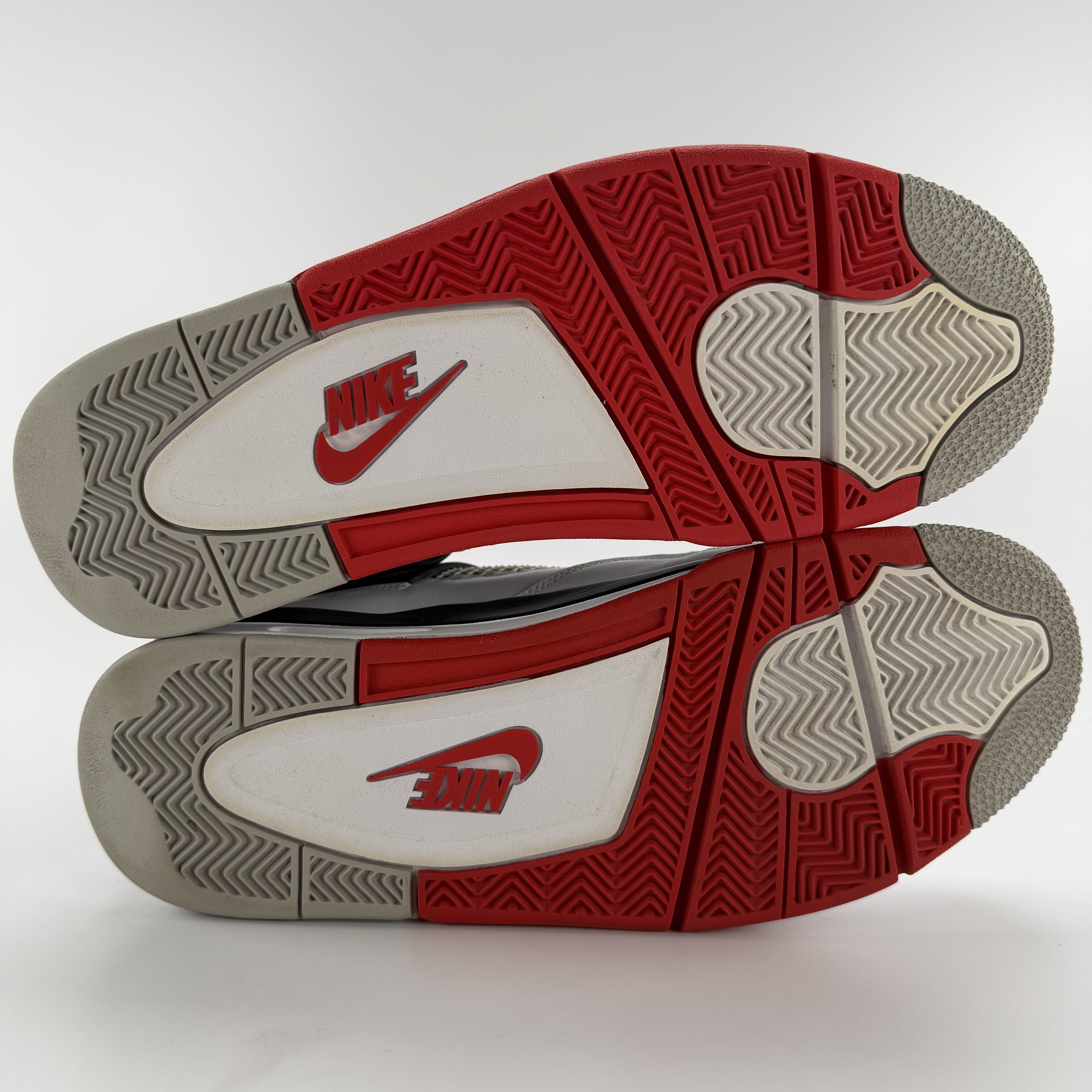 621411 Jordan 4 Retro Fire Red (2020)