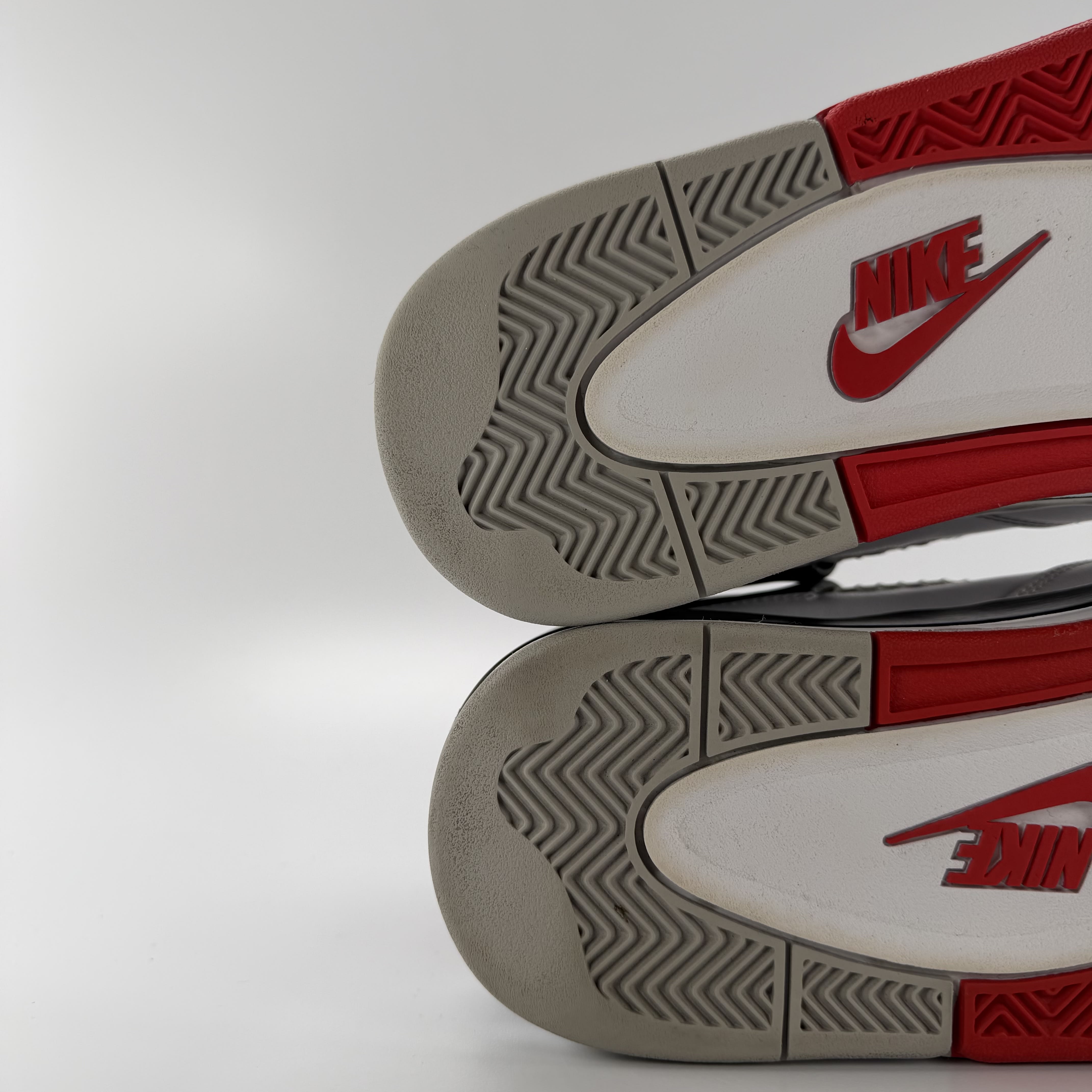 621411 Jordan 4 Retro Fire Red (2020)