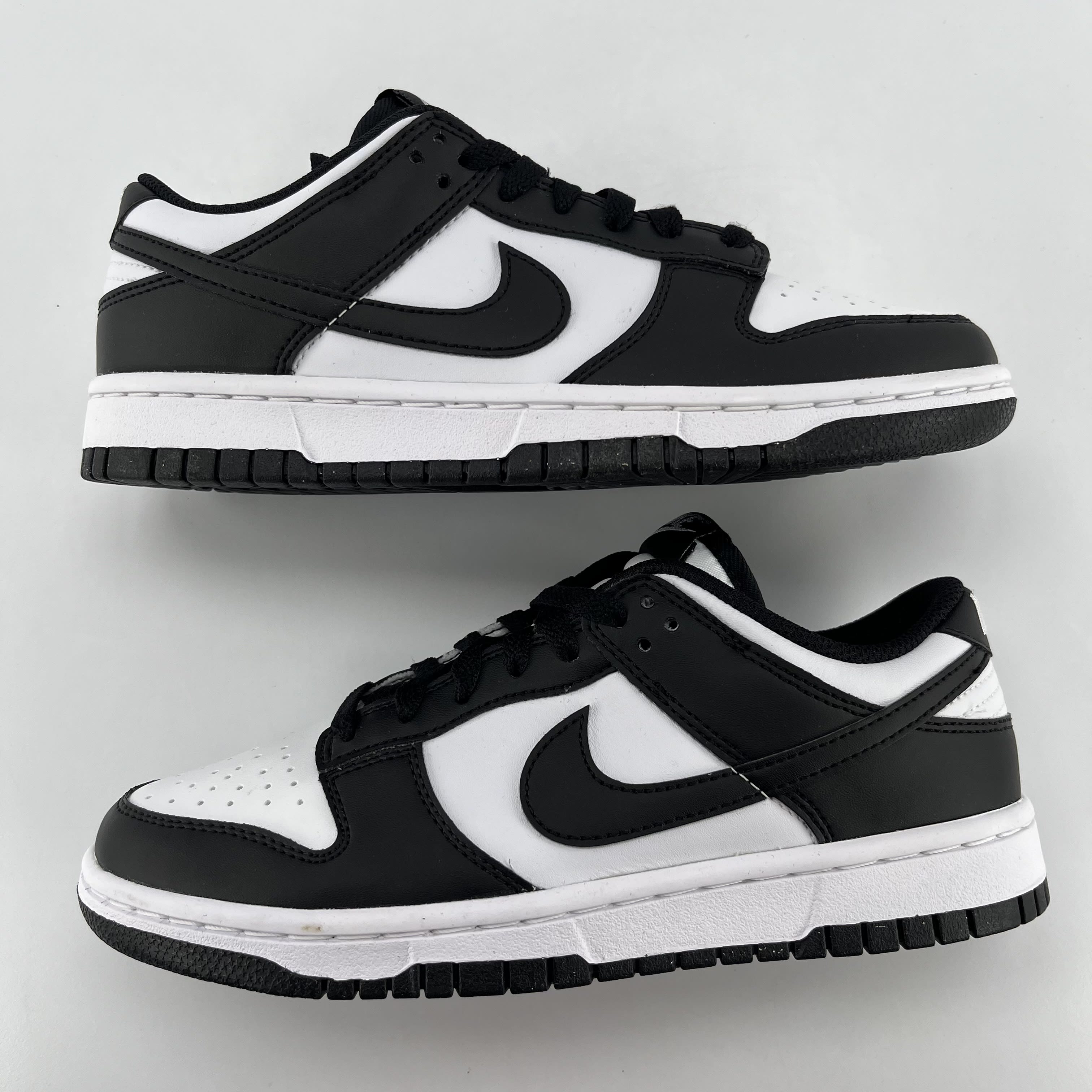 280662 Wmns Dunk Low Next Nature 'Panda'