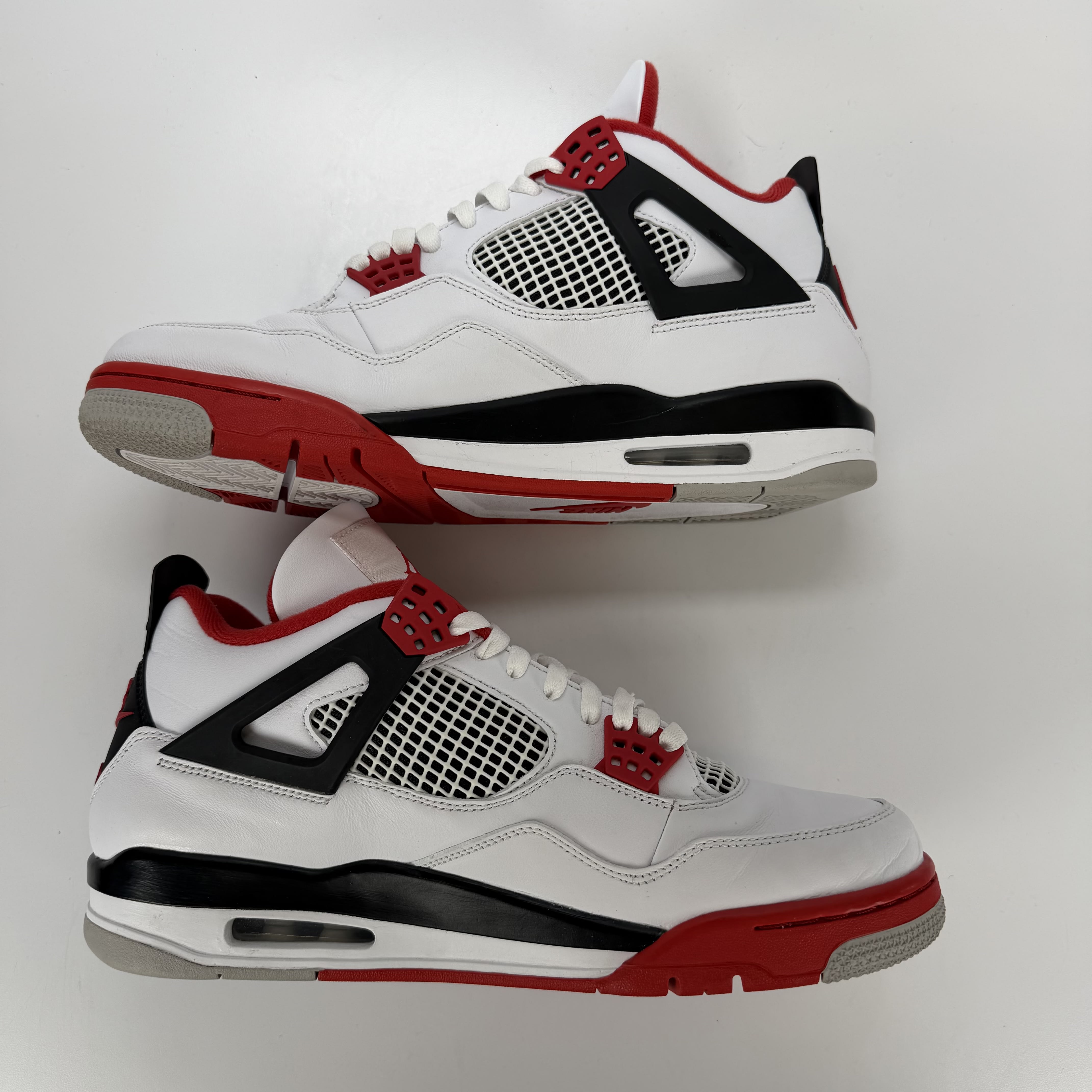 SP5588 Jordan 4 Retro Fire Red (2020)